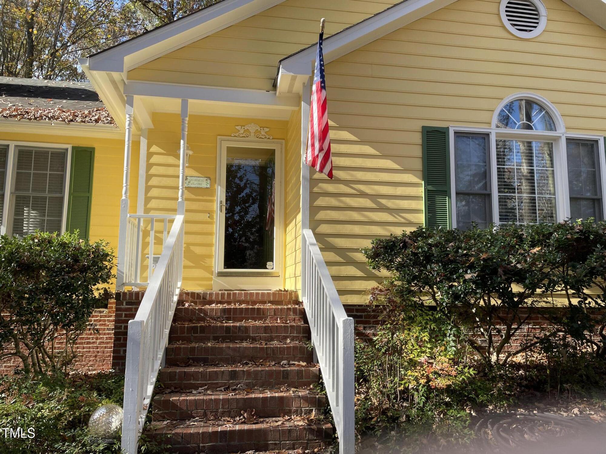 345 Thornwood Lane
