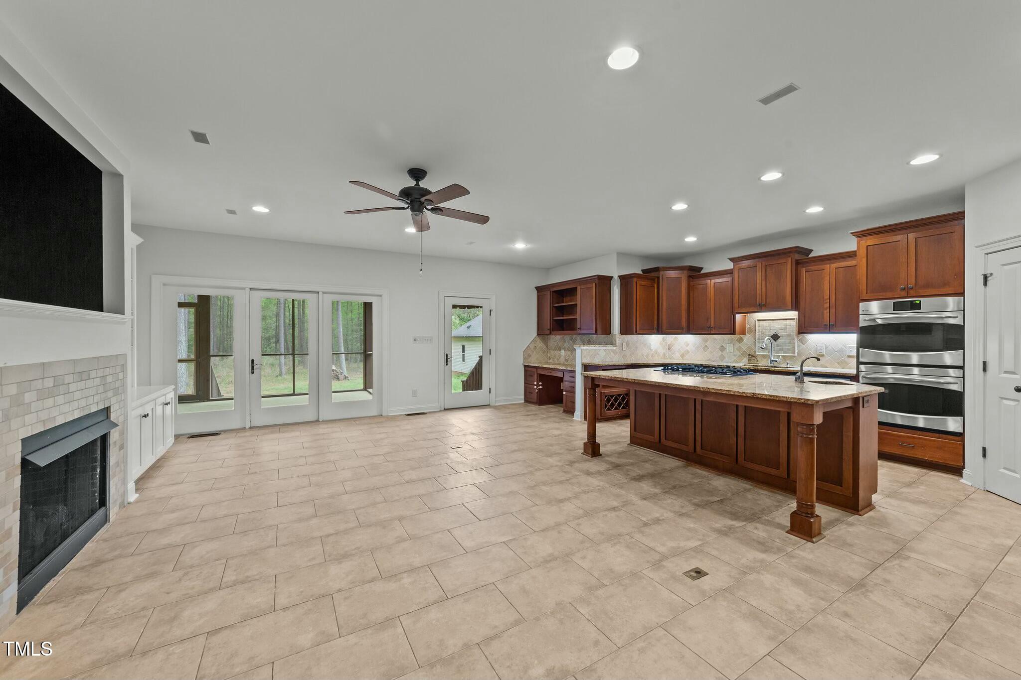 9338 Bray Road