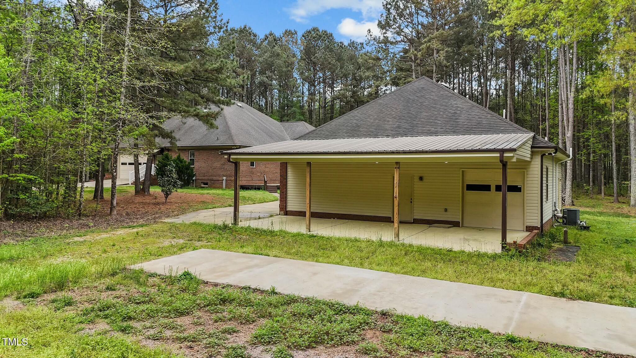 9338 Bray Road