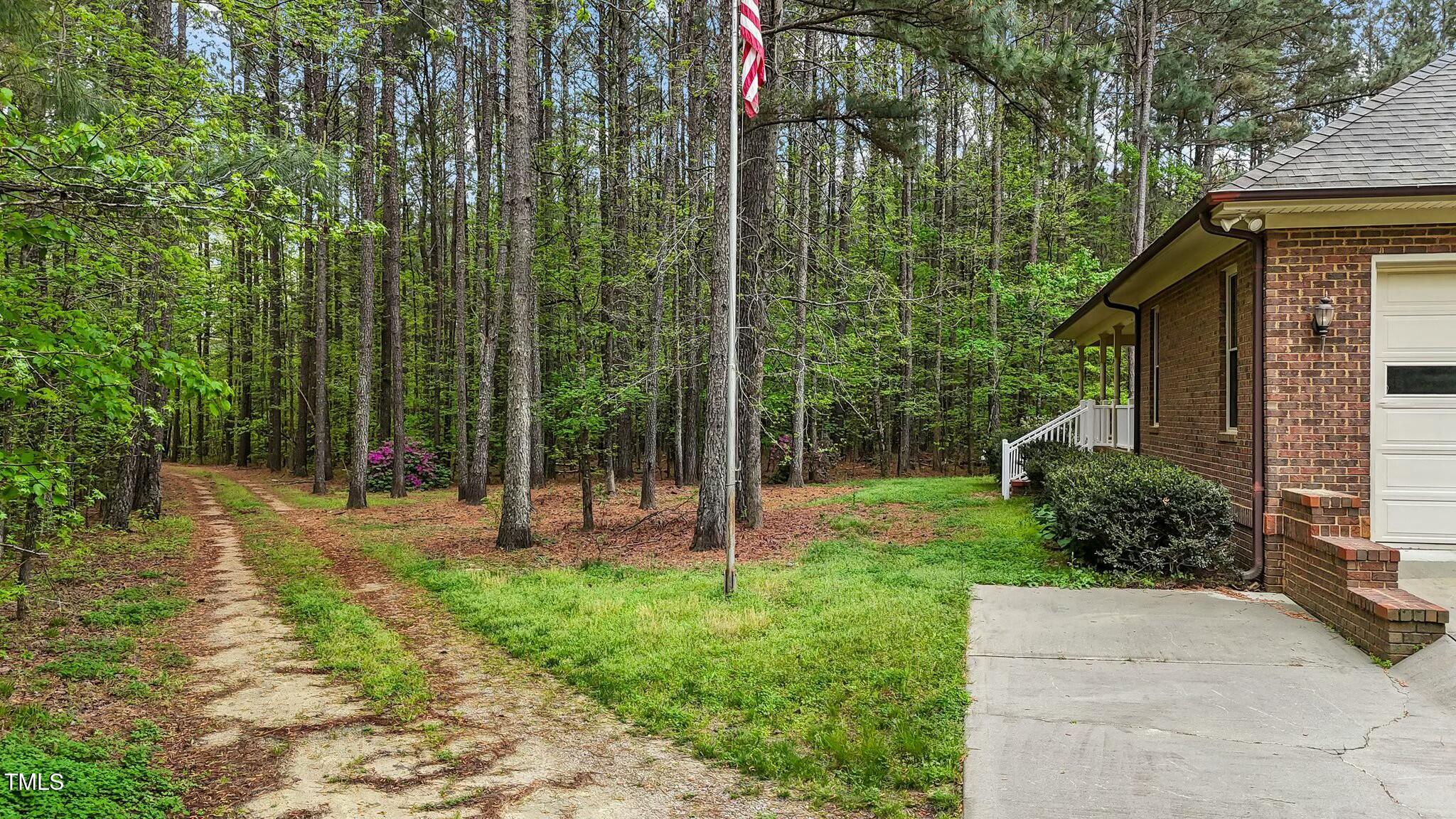 9338 Bray Road