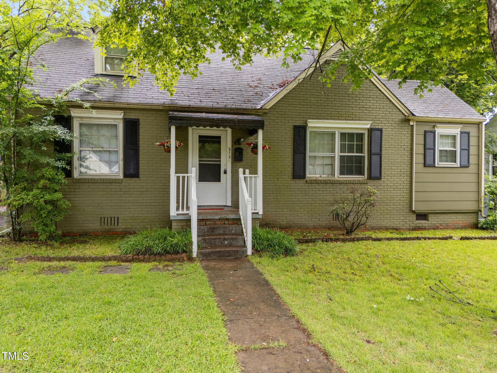 313 Colleton Road