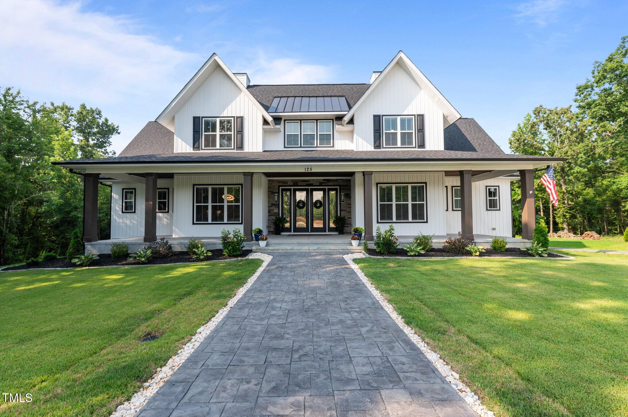 125 Attena Way