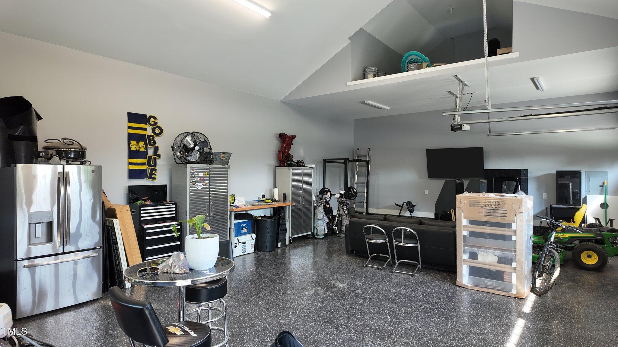 125 Attena Way