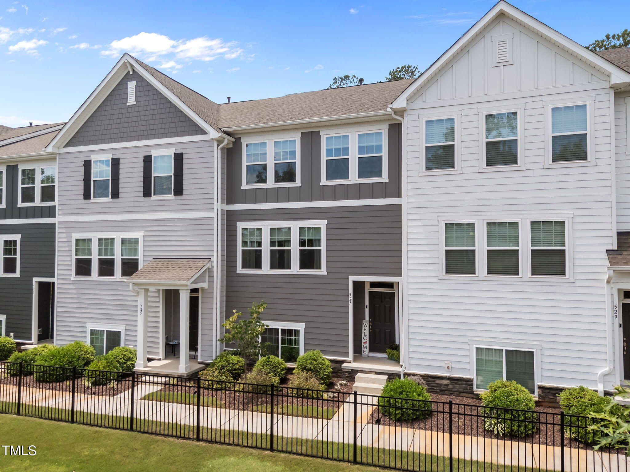 527 Traditions Grande Boulevard