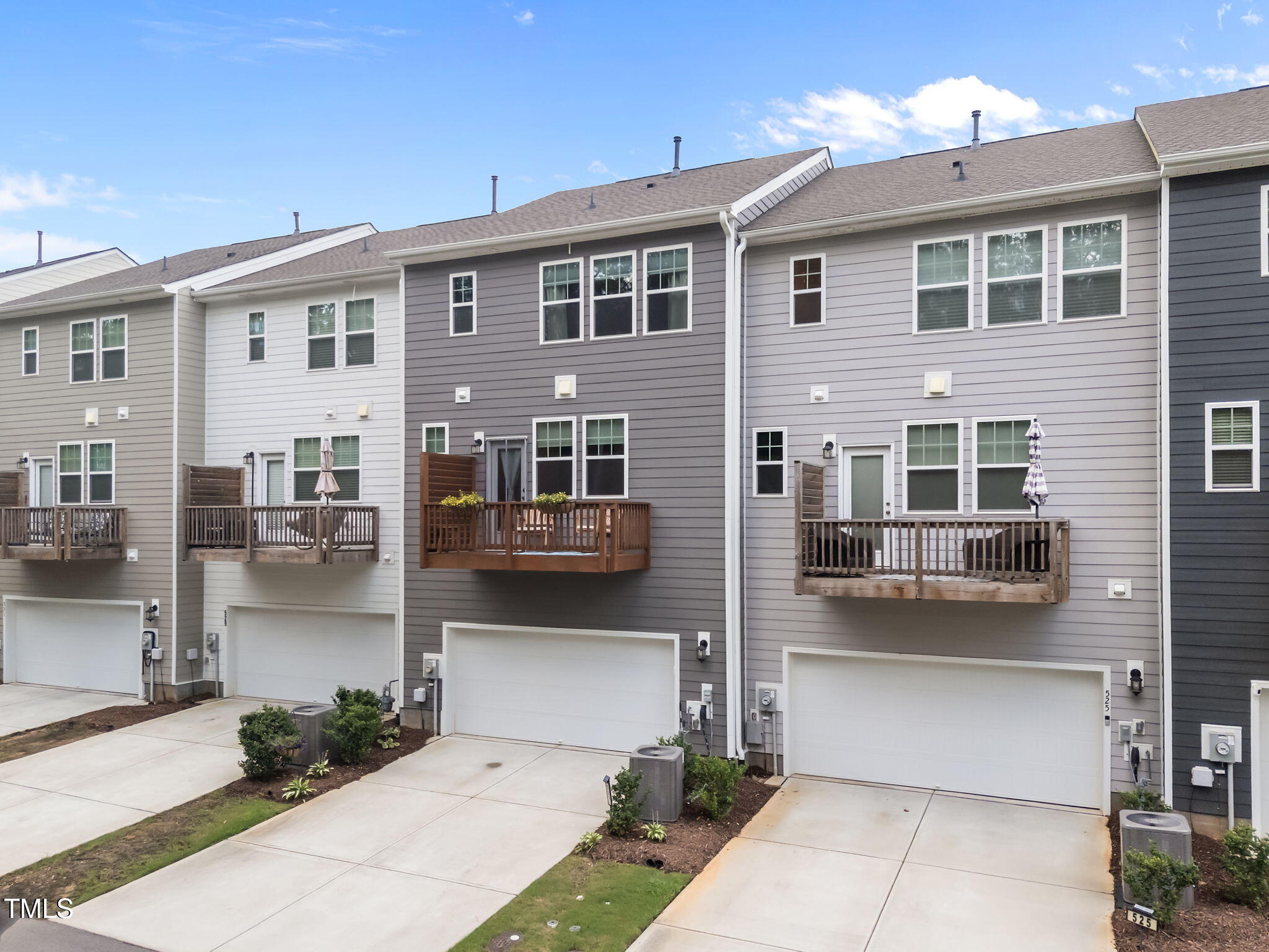 527 Traditions Grande Boulevard