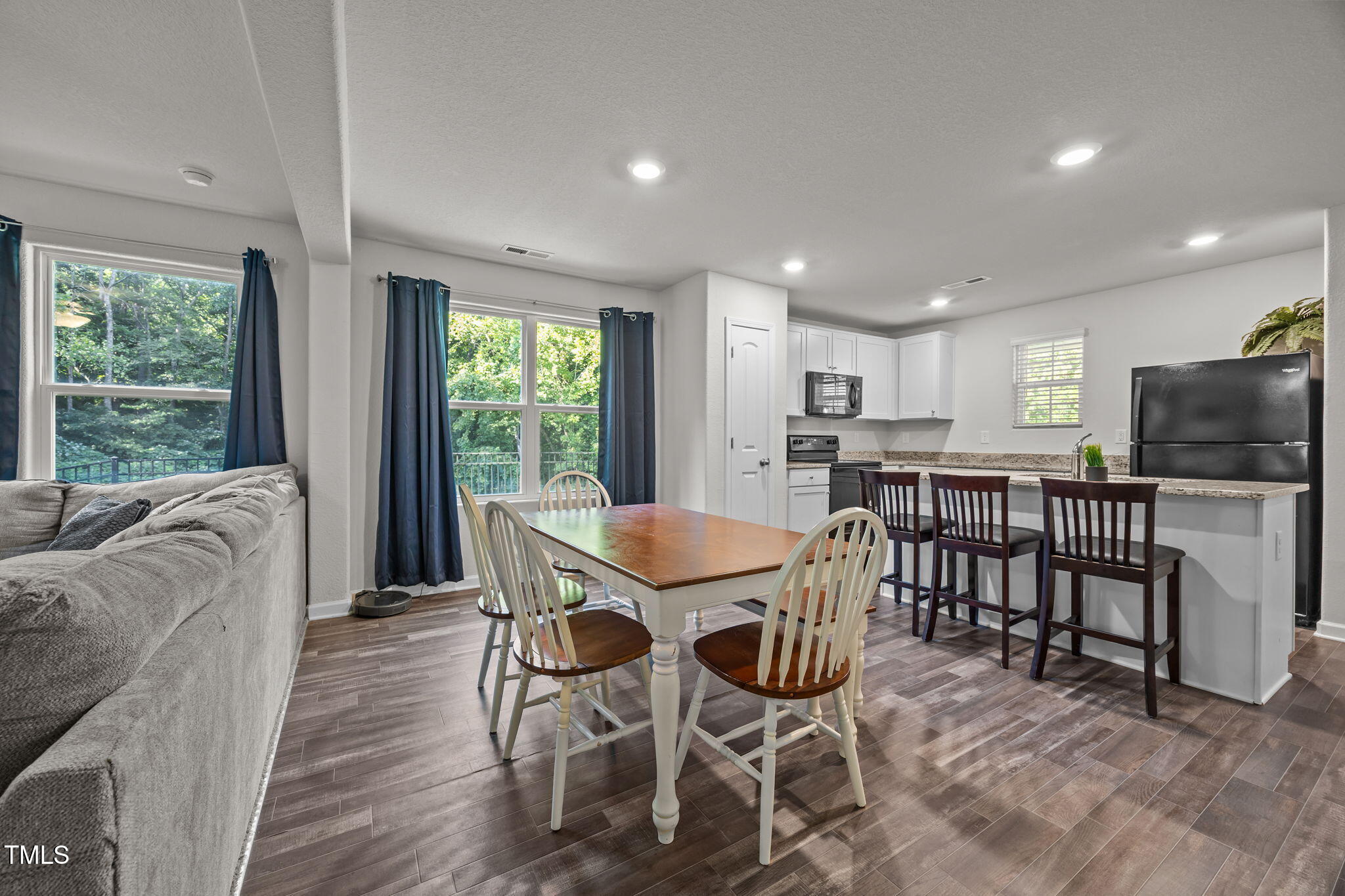 918 E Green Street # G111