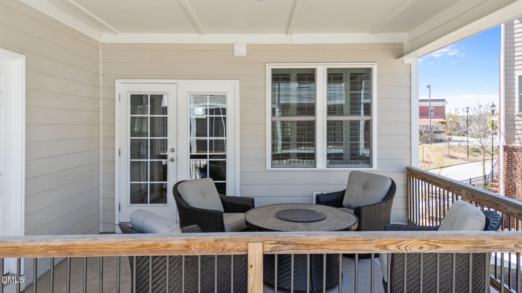 527 Gateway Townes Boulevard