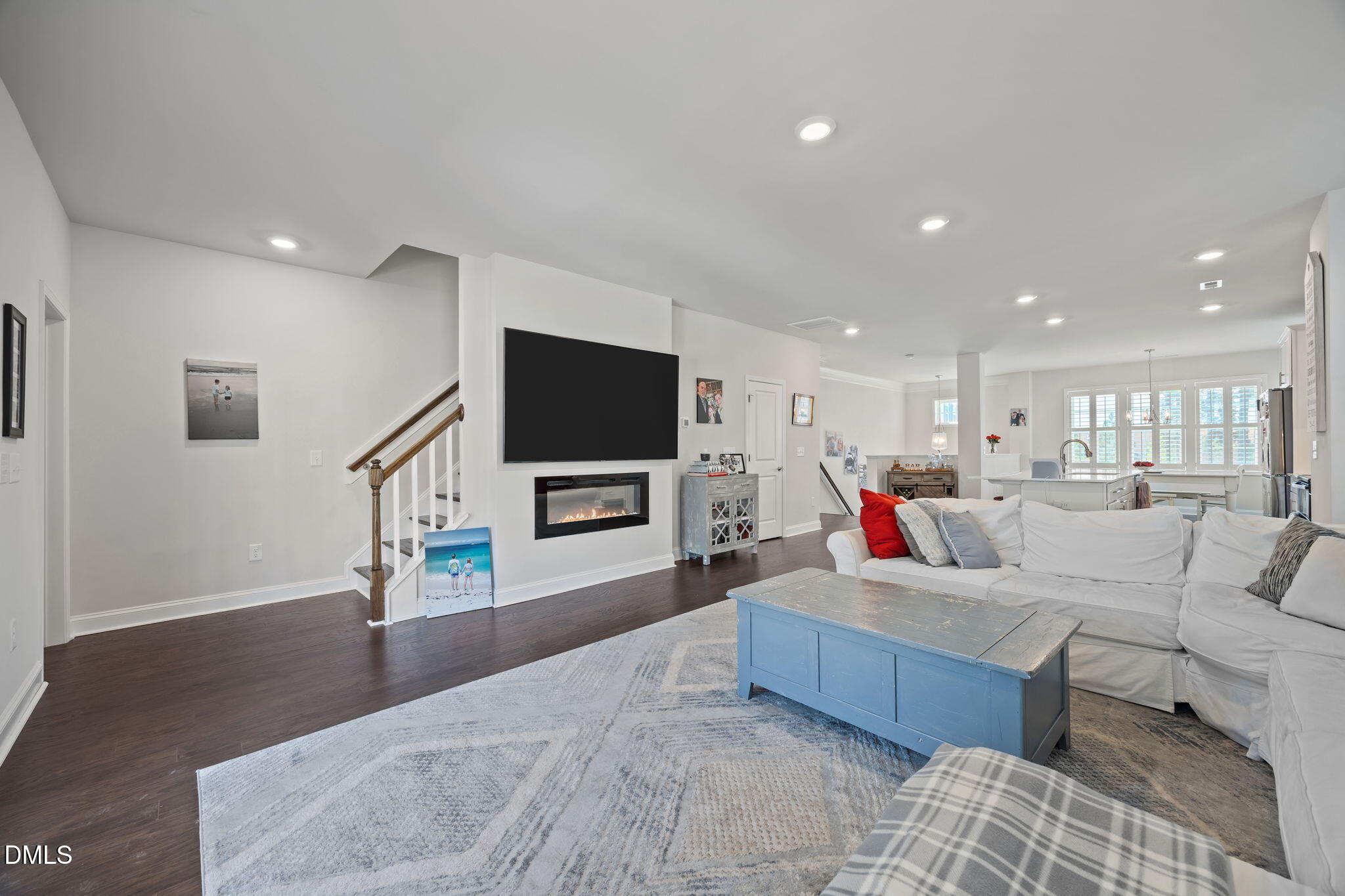 527 Gateway Townes Boulevard