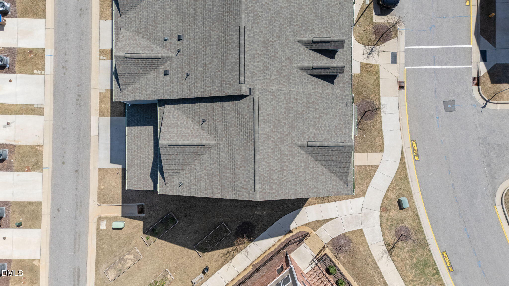 527 Gateway Townes Boulevard