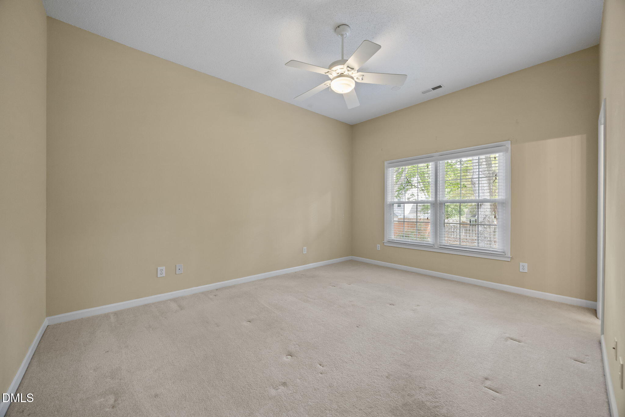 2612 Deanwood Drive