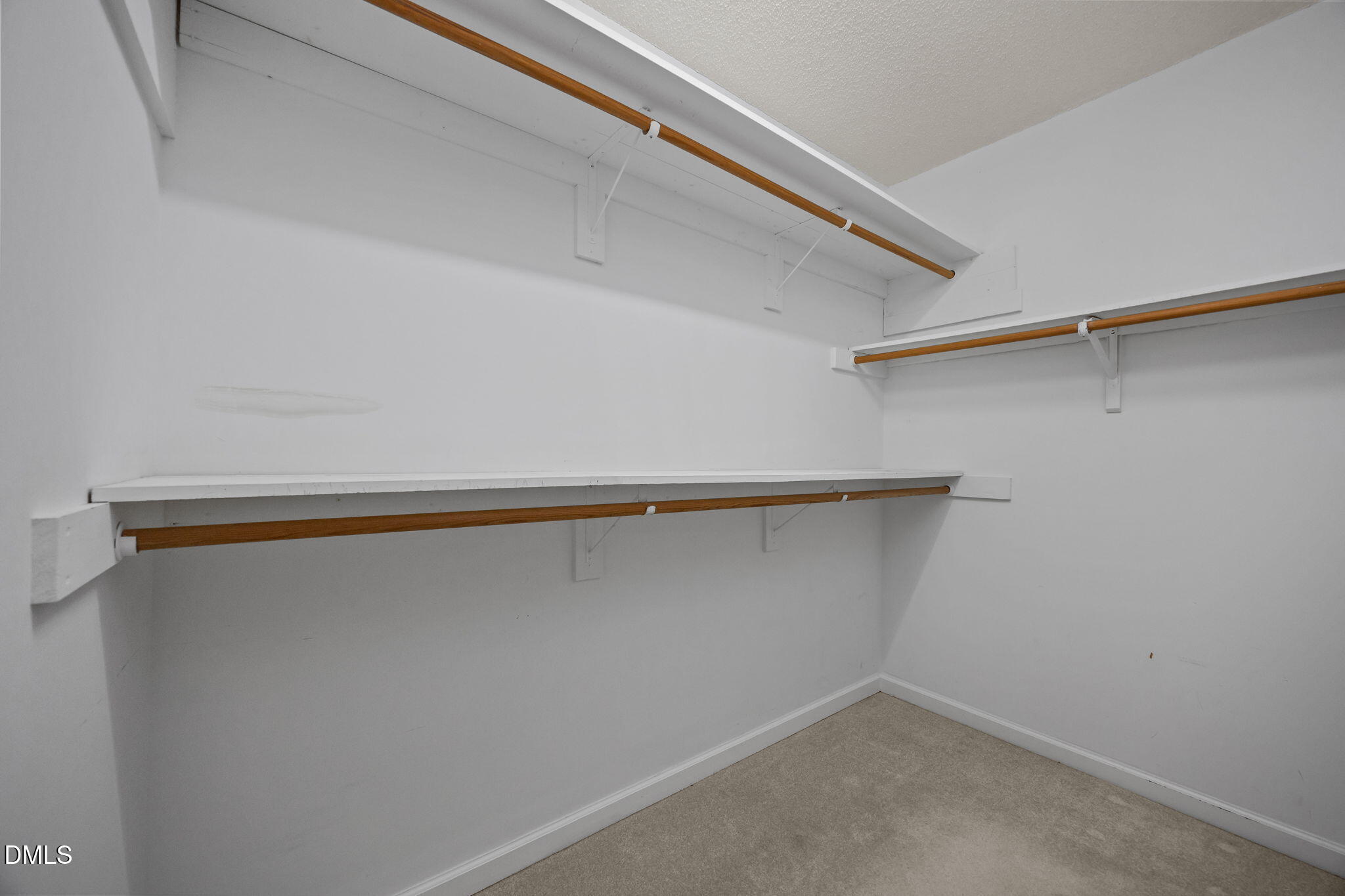 2612 Deanwood Drive