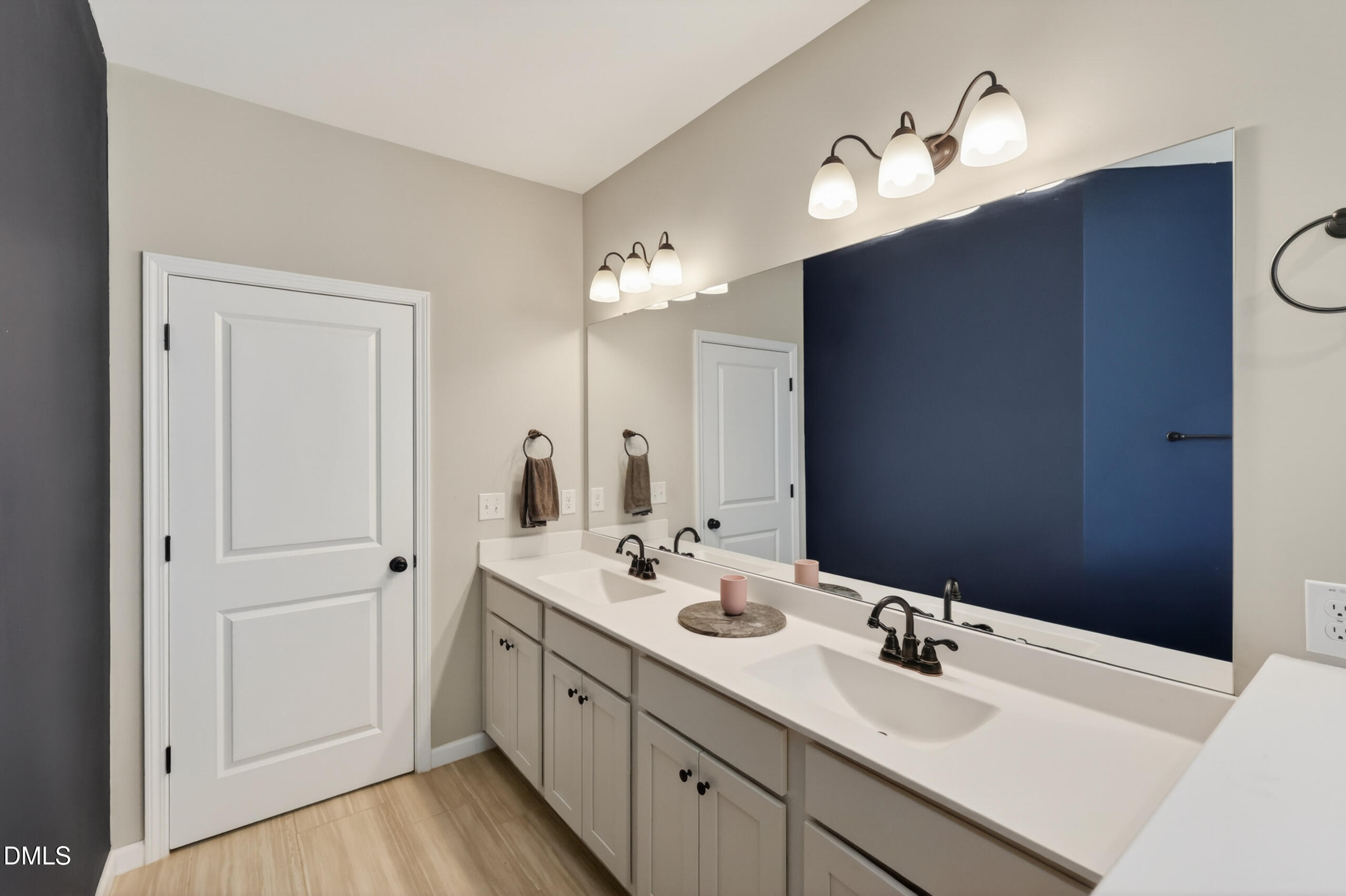 8909 Hardie Farm Circle