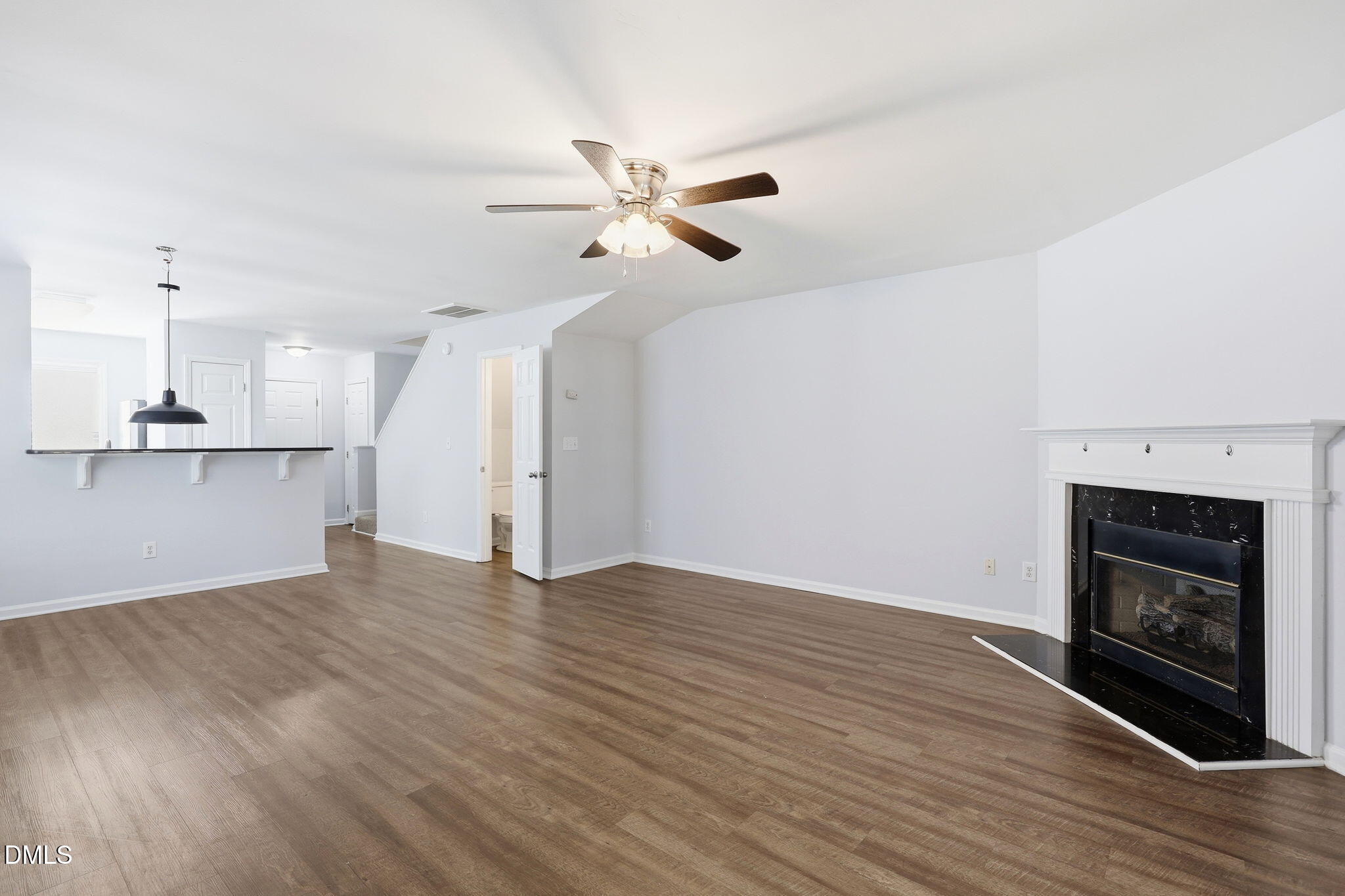 2121 Ventana Lane
