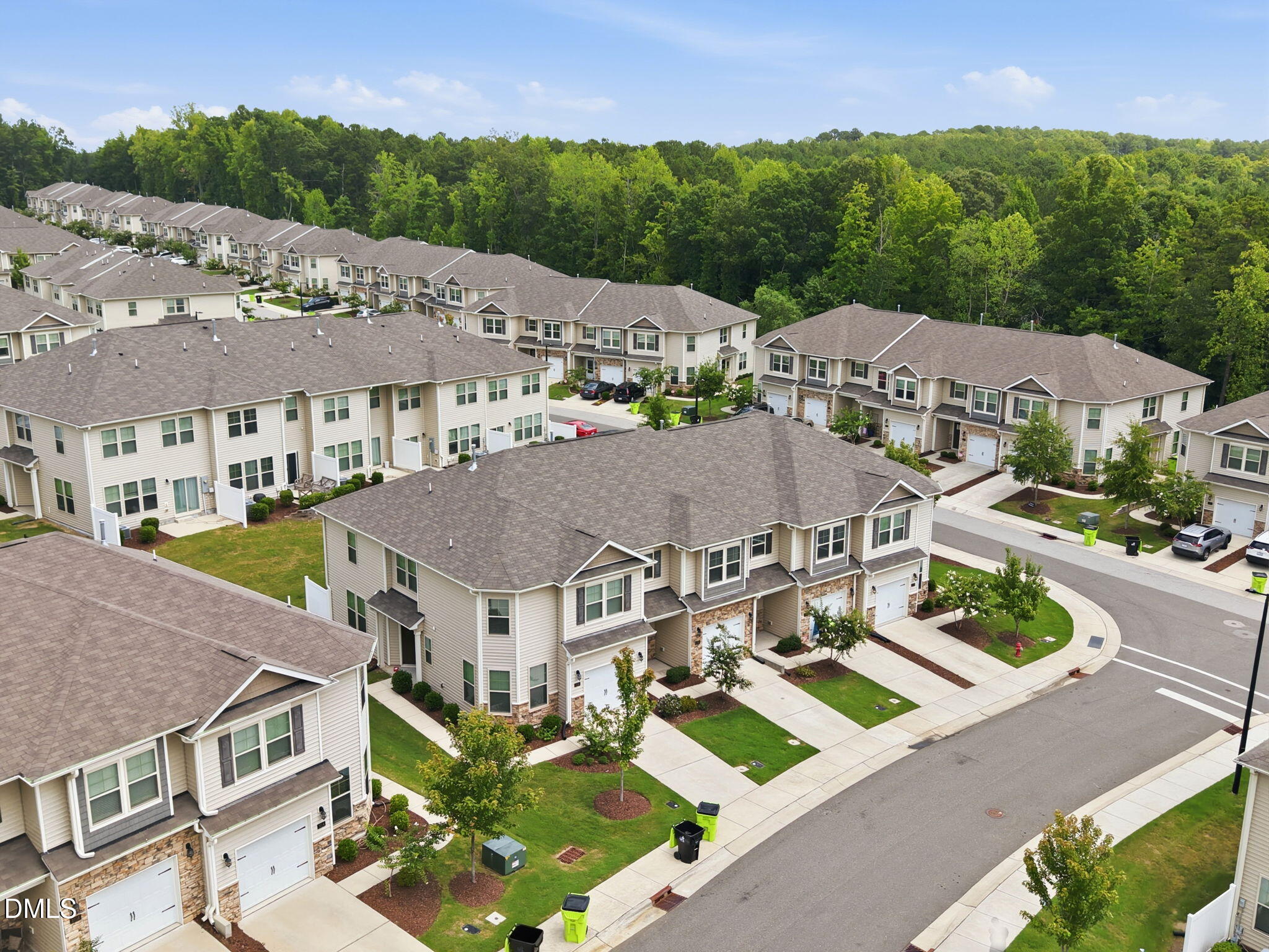 1006 Azimuth Drive