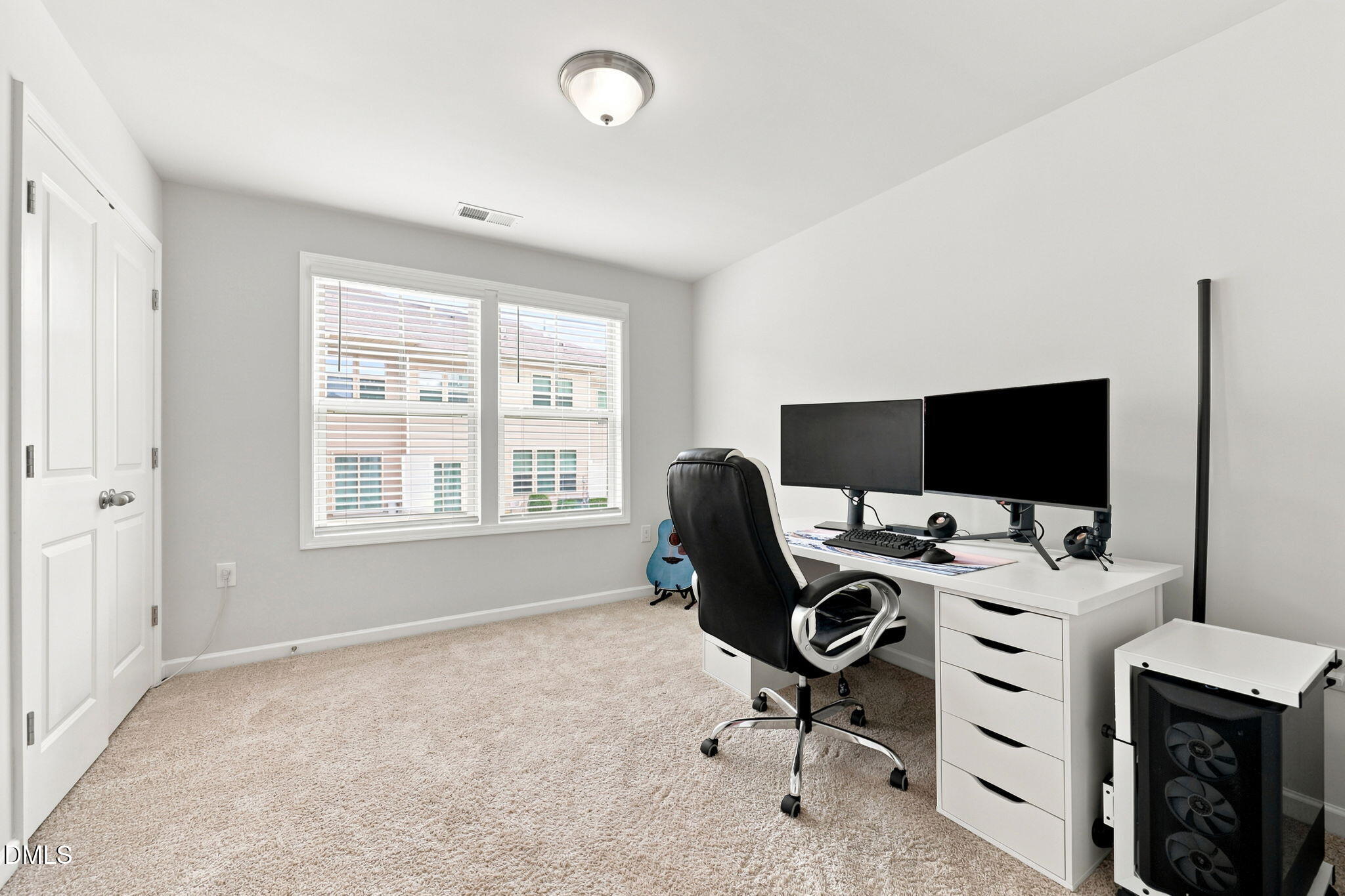 1006 Azimuth Drive