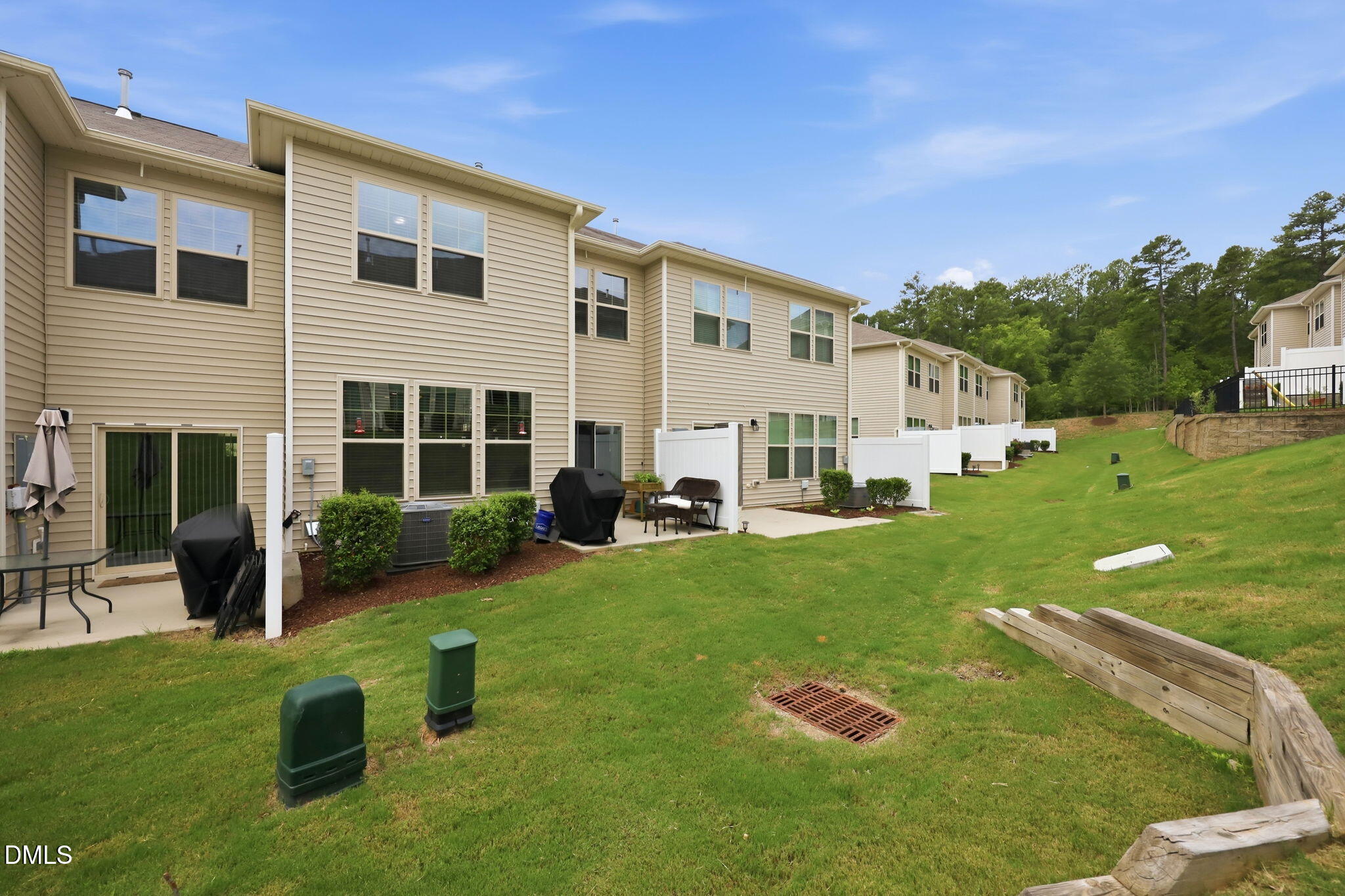 1006 Azimuth Drive