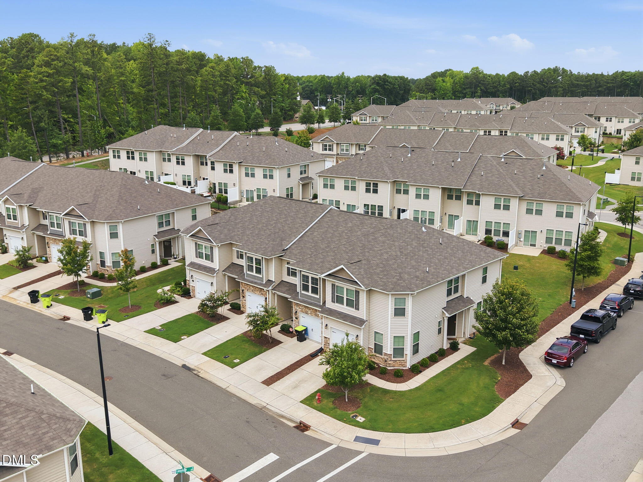 1006 Azimuth Drive