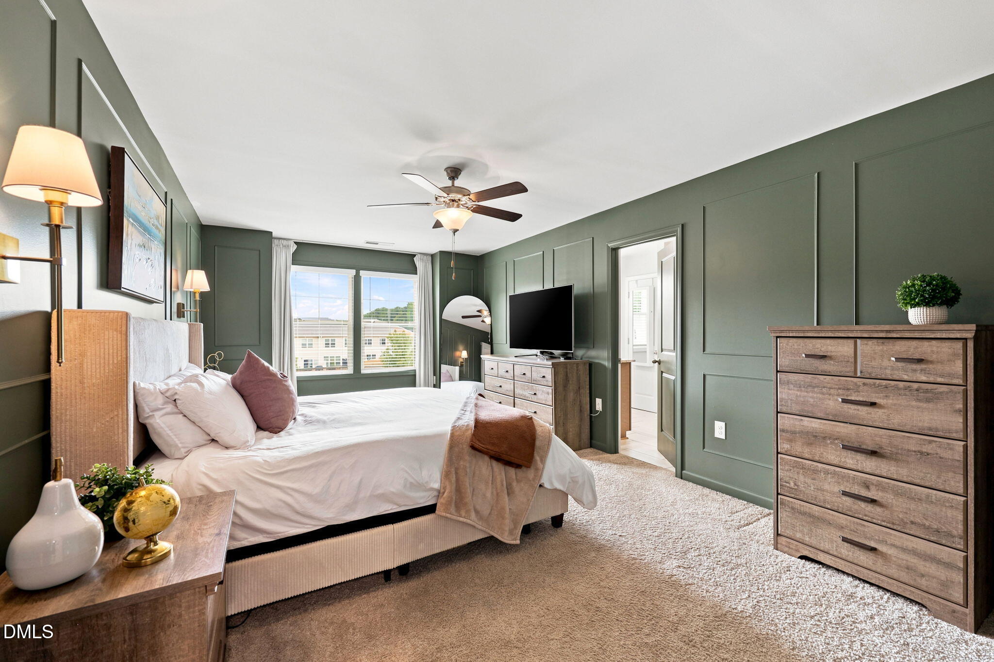 1006 Azimuth Drive