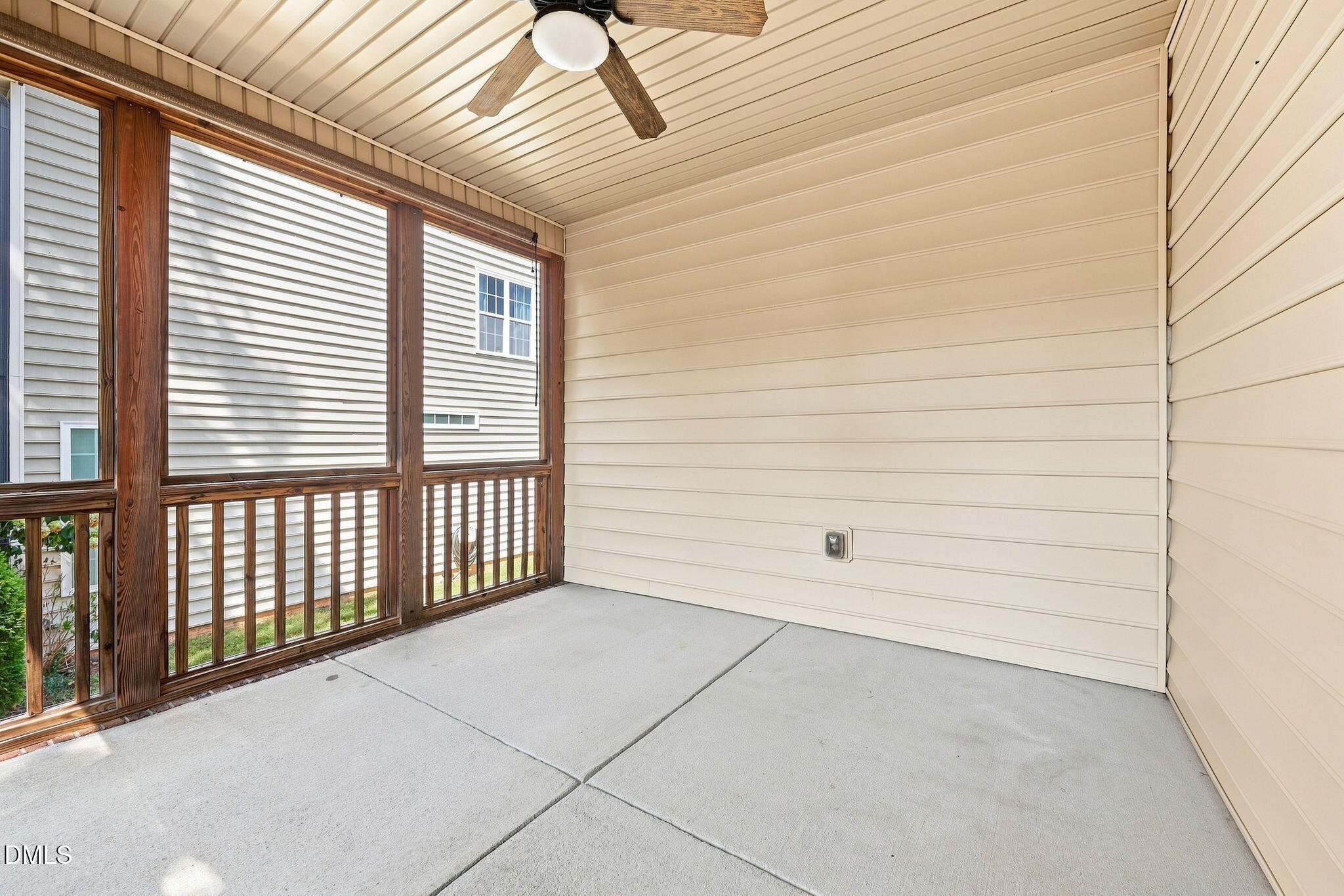 616 Cala Lilly Lane