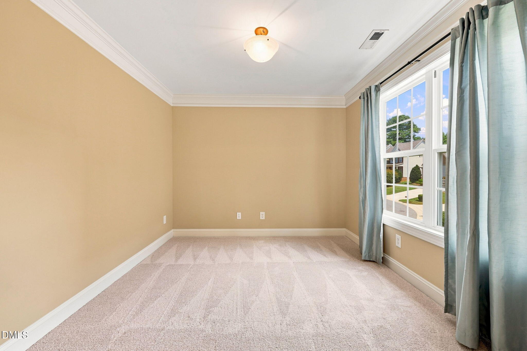 616 Cala Lilly Lane