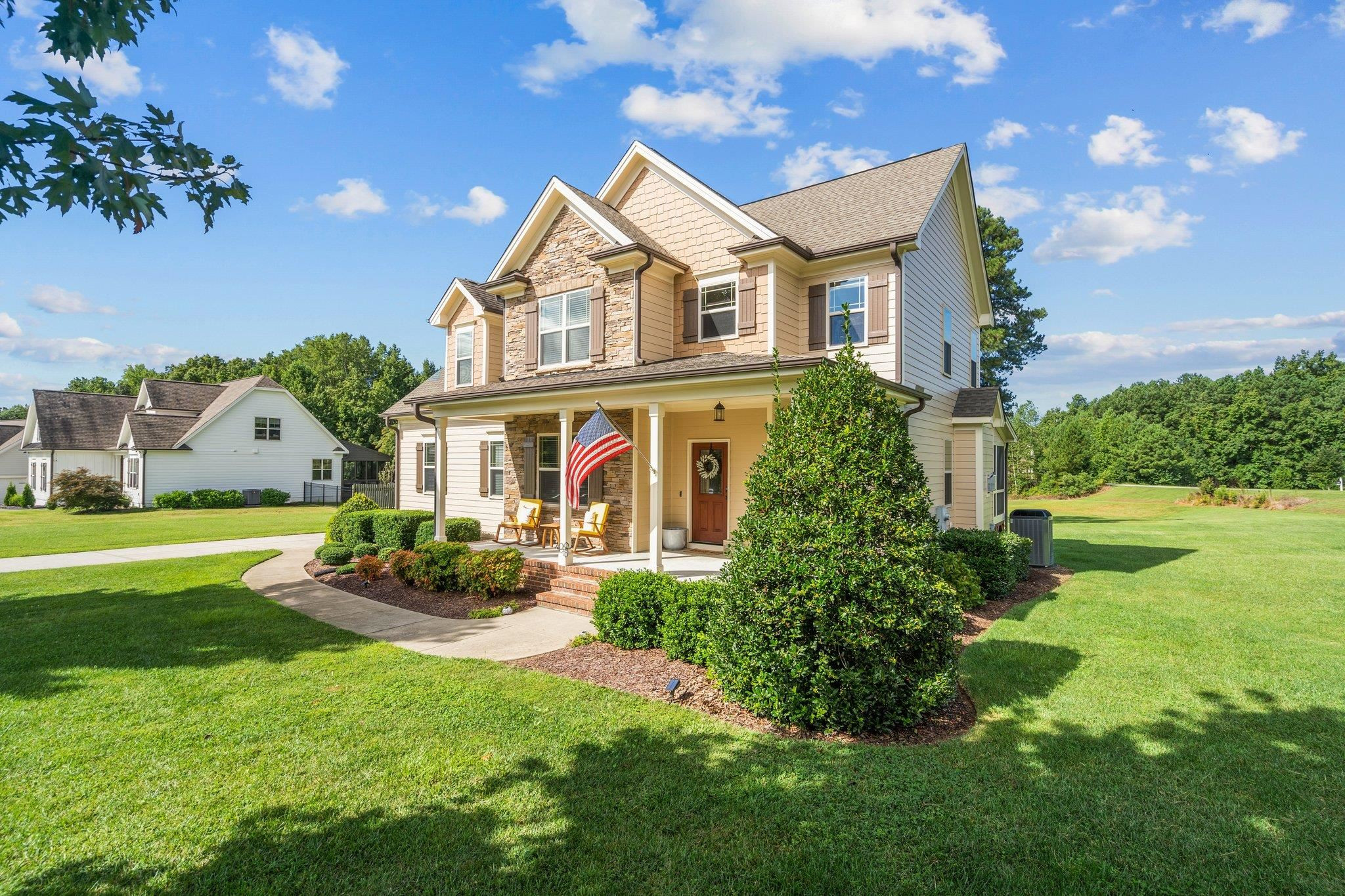 1721 Creekview Drive