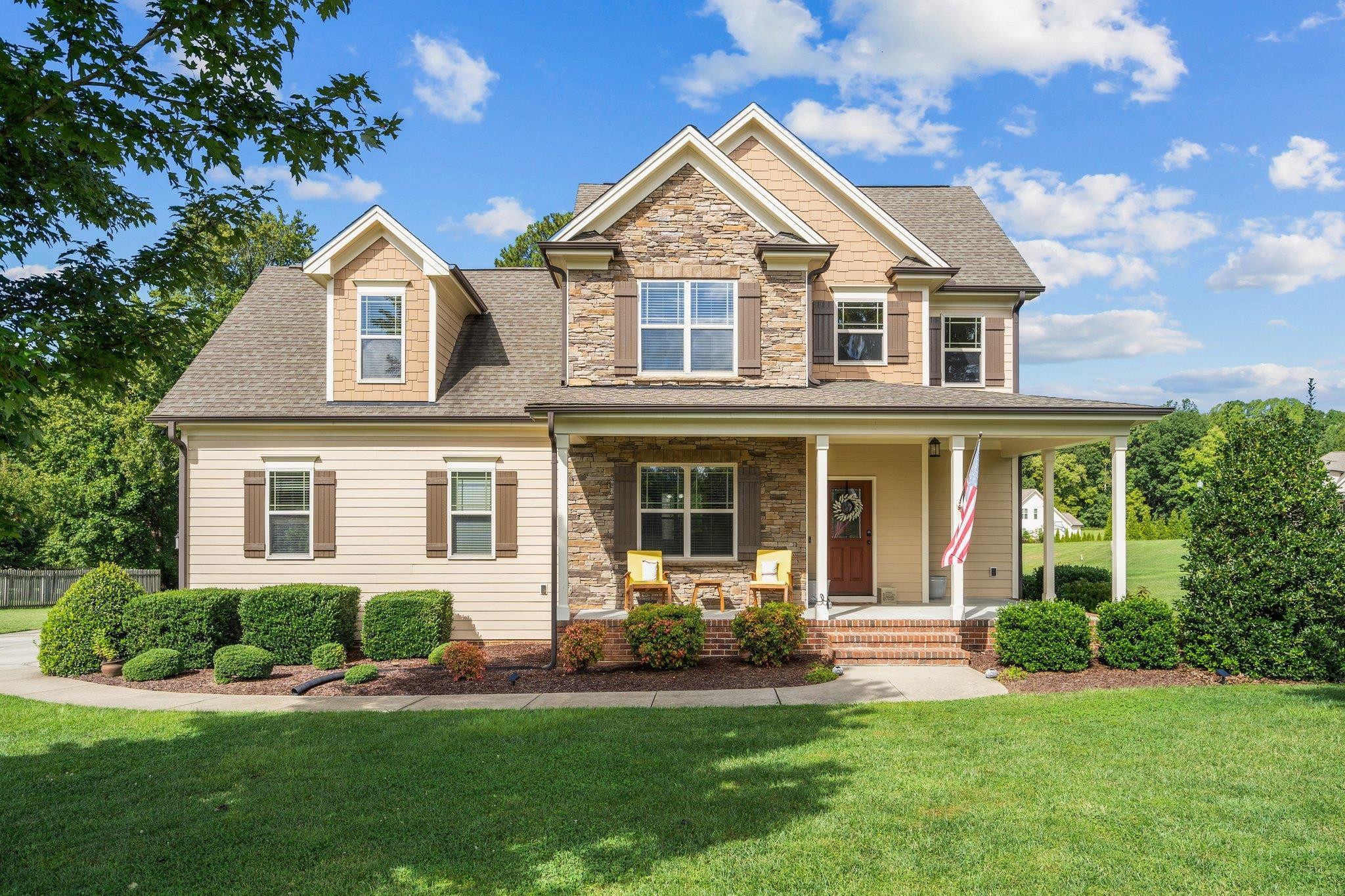 1721 Creekview Drive