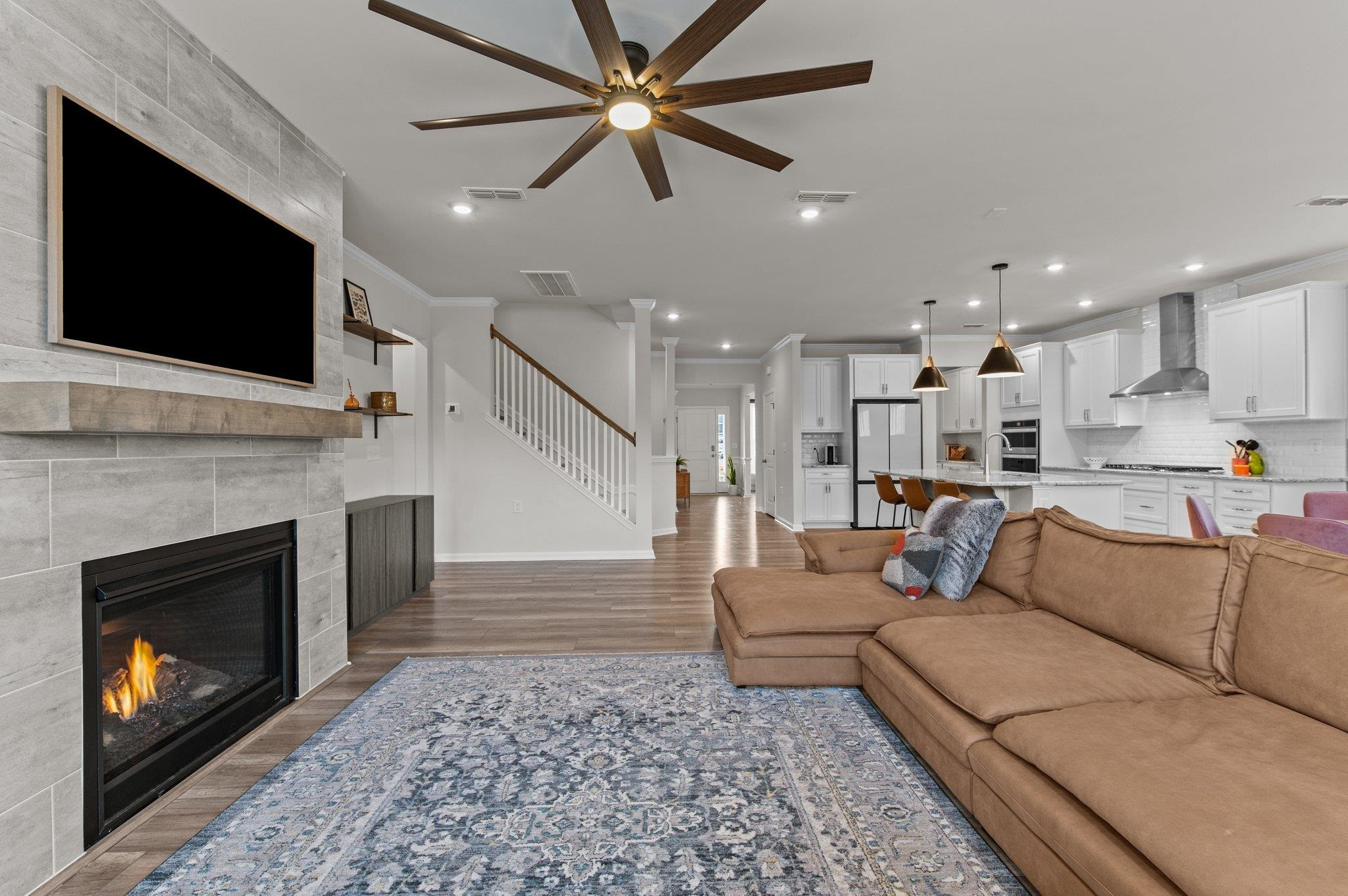 401 Heritage Regency Drive