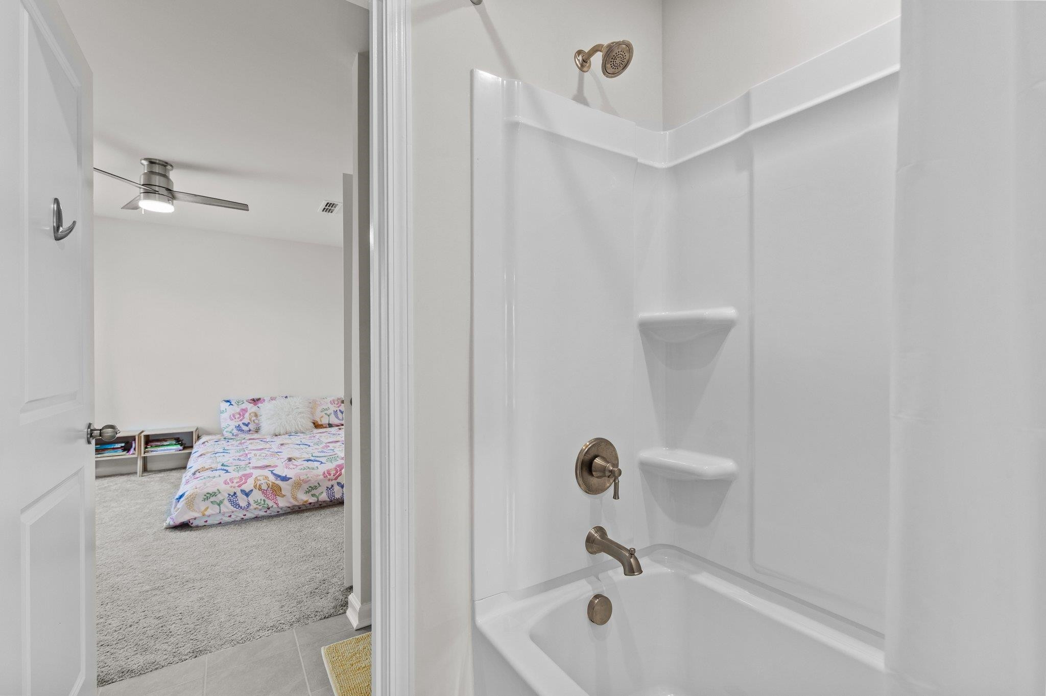 401 Heritage Regency Drive