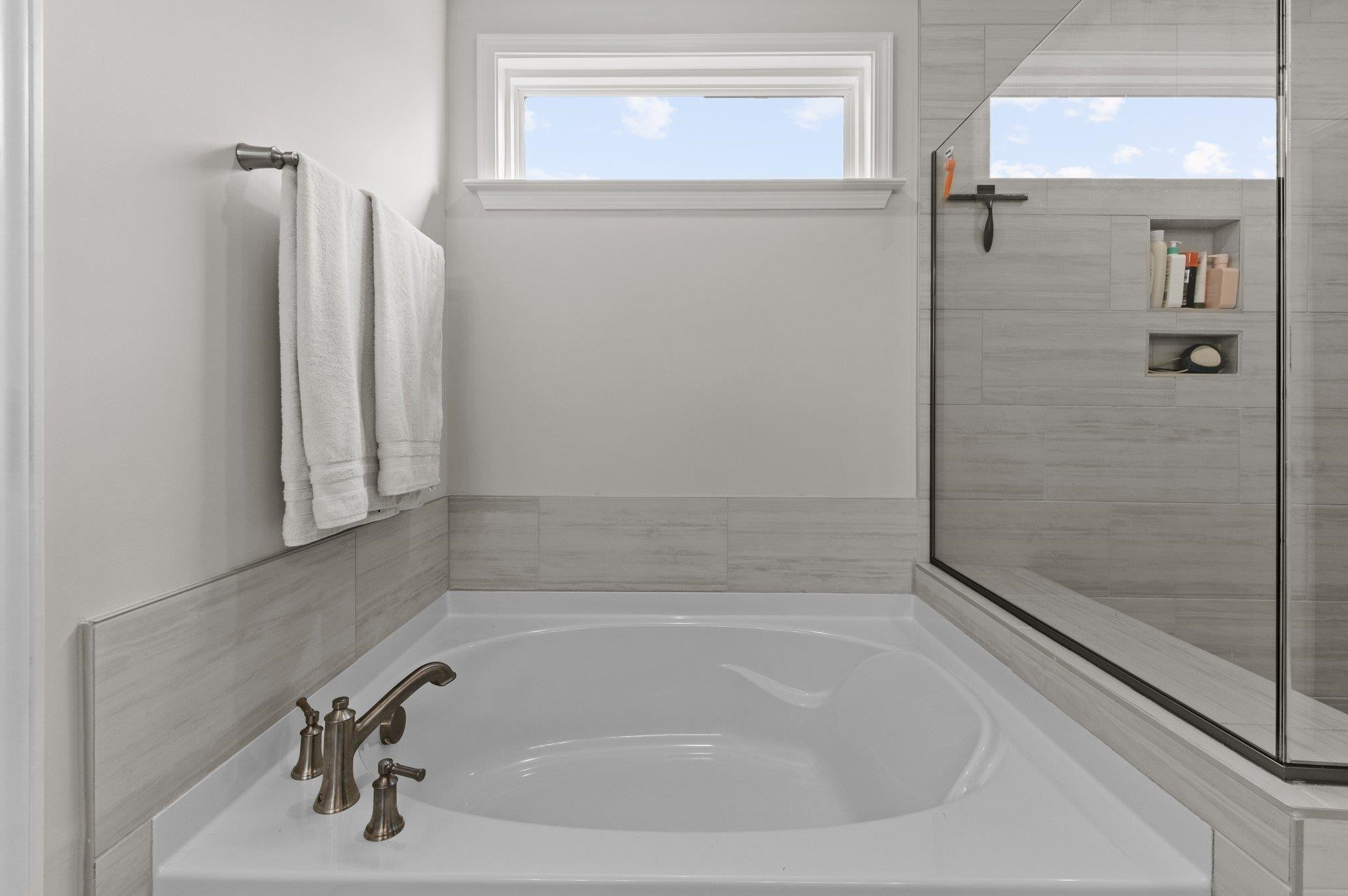 401 Heritage Regency Drive