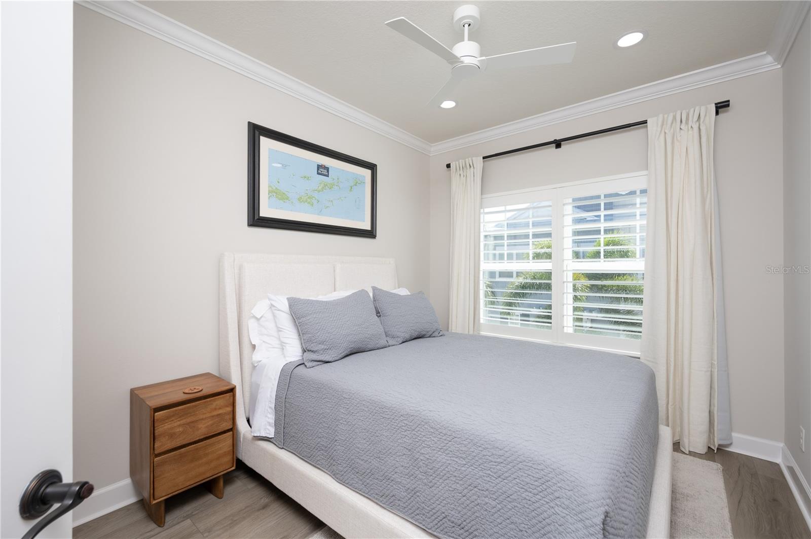 5941 ANCHORAGE WAY S