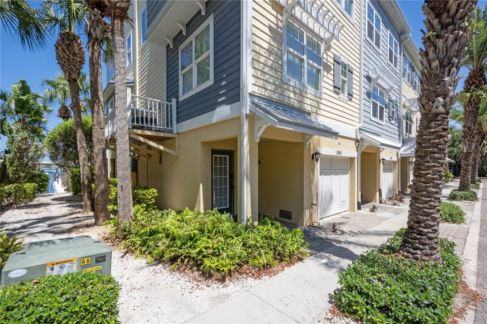 5941 ANCHORAGE WAY S