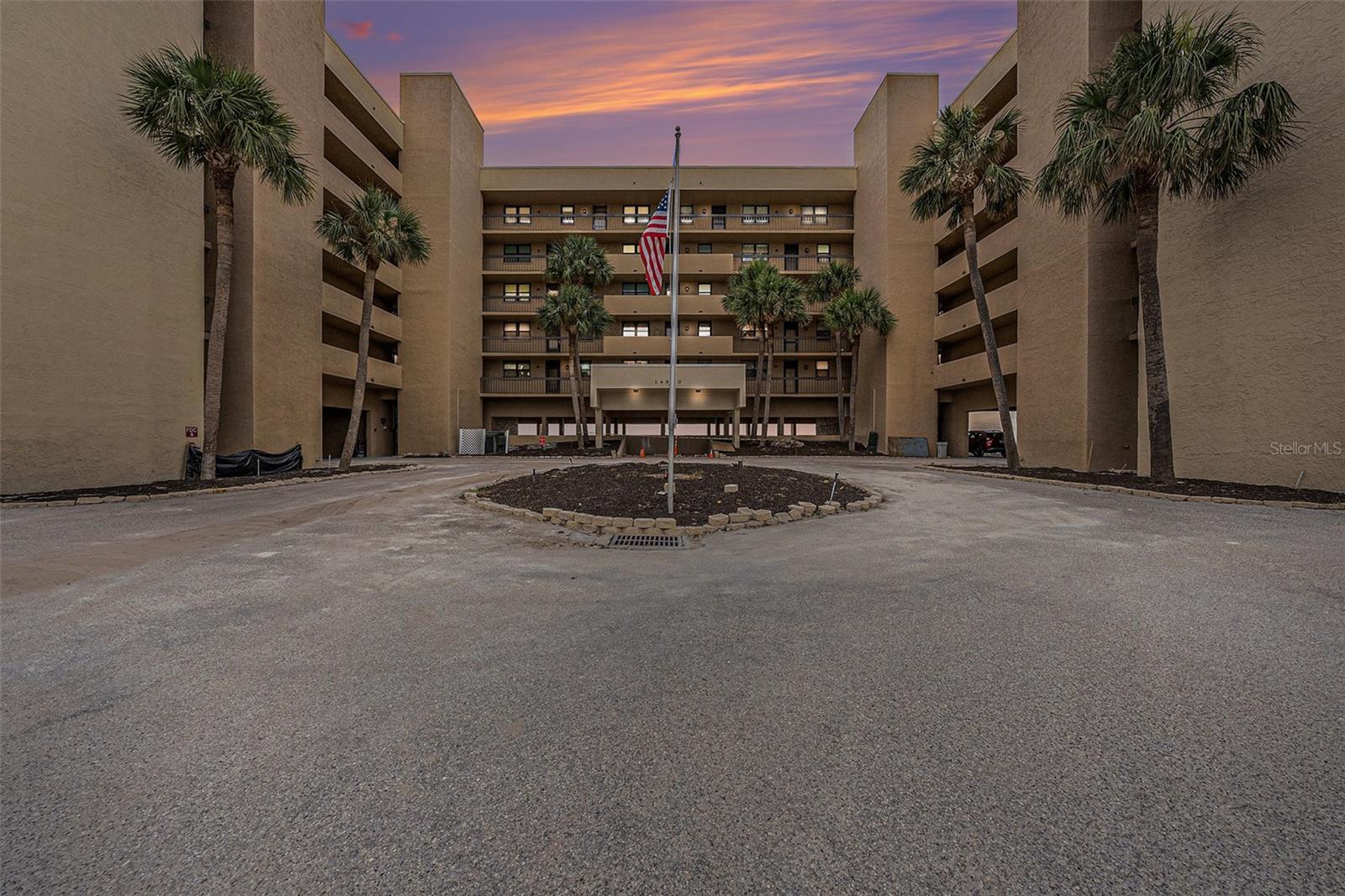 14900 GULF BLVD #308