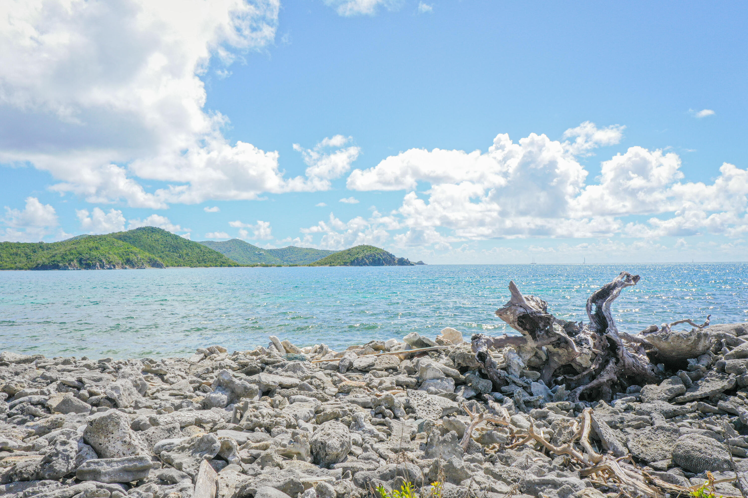 17B Fortsberg, St John