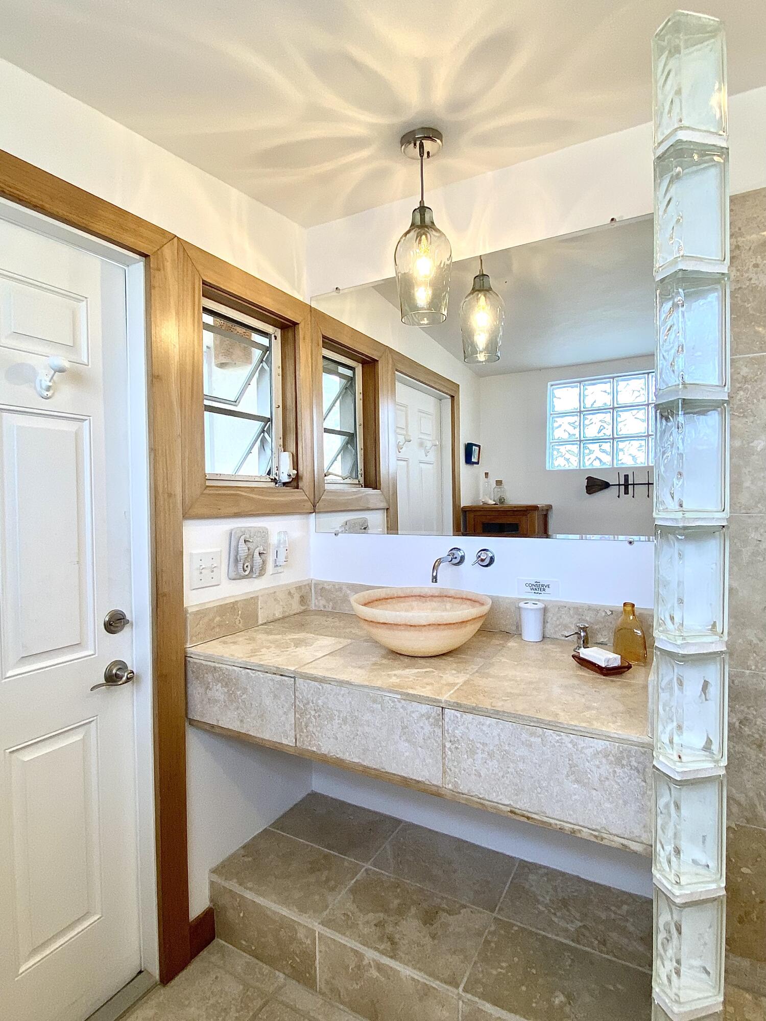 1-HB-2 Carolina, St John