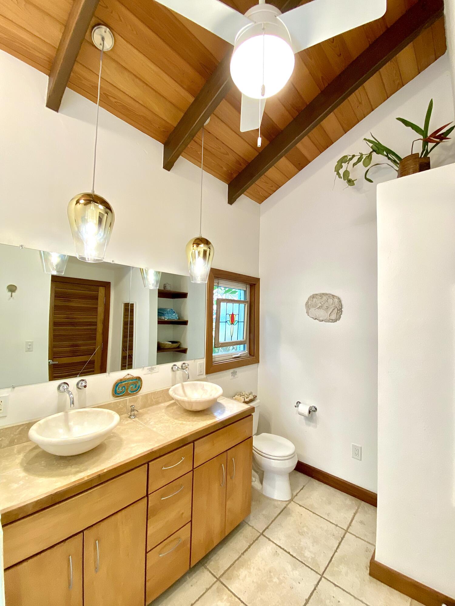 1-HB-2 Carolina, St John