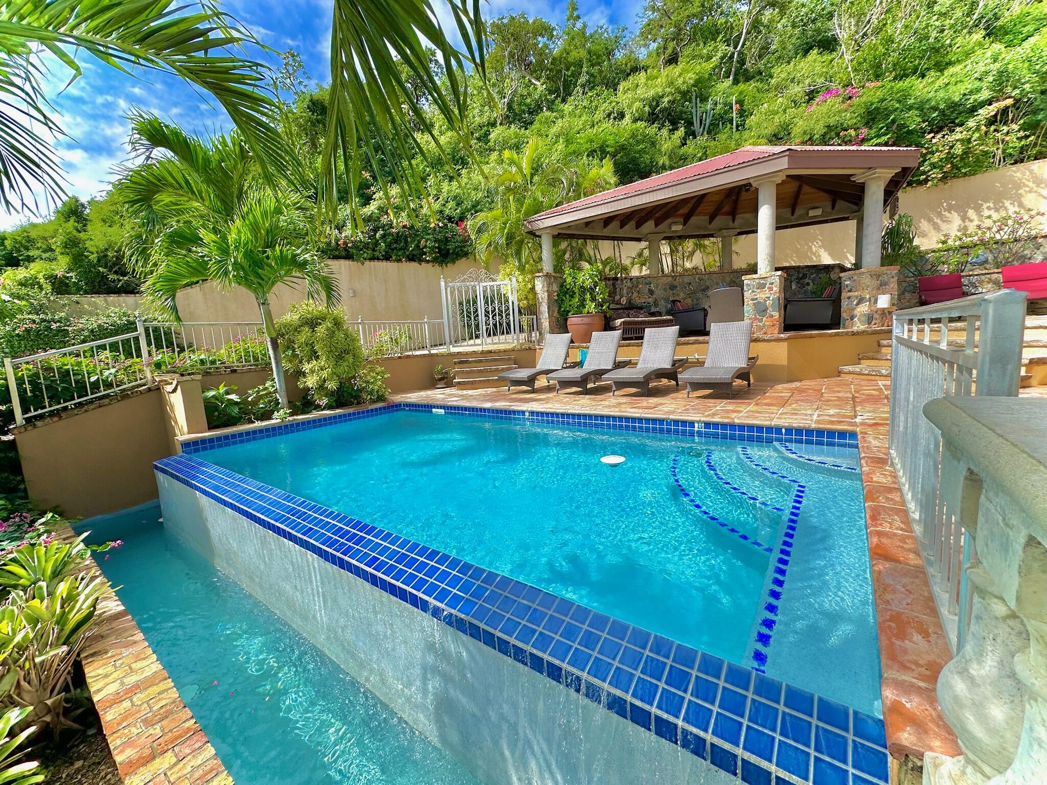 15B-2 Fortsberg, St John