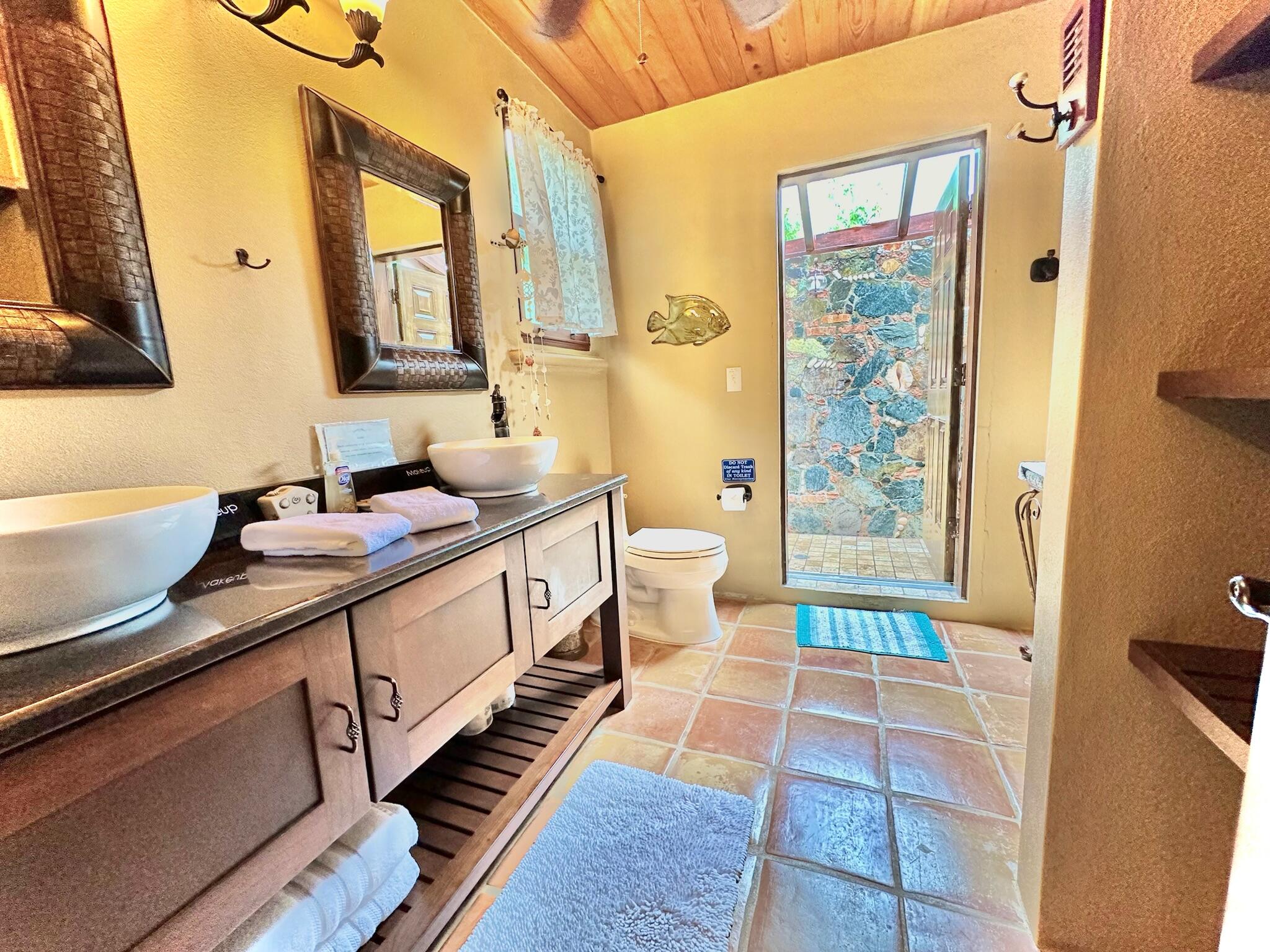 15B-2 Fortsberg, St John