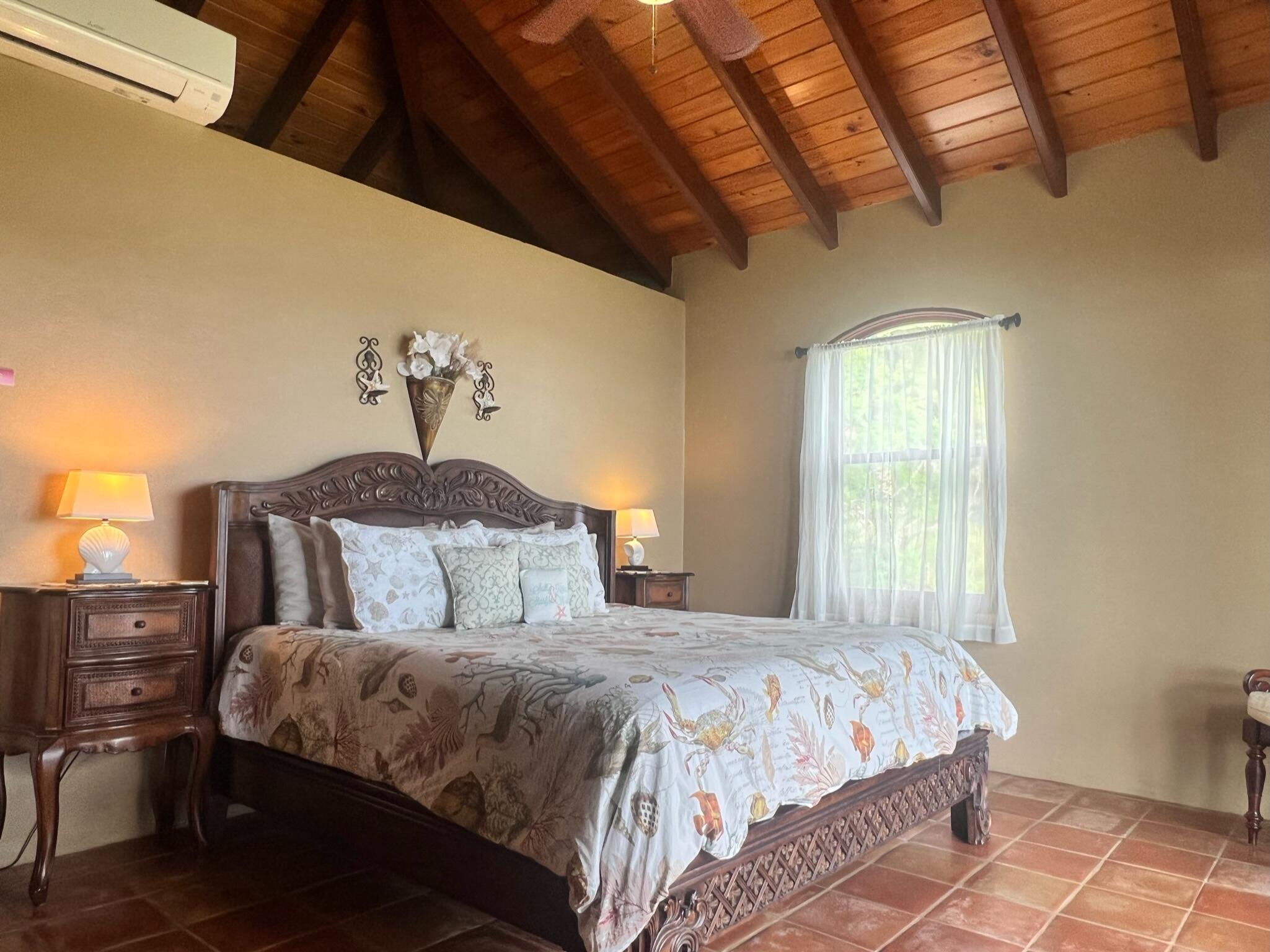 15B-2 Fortsberg, St John