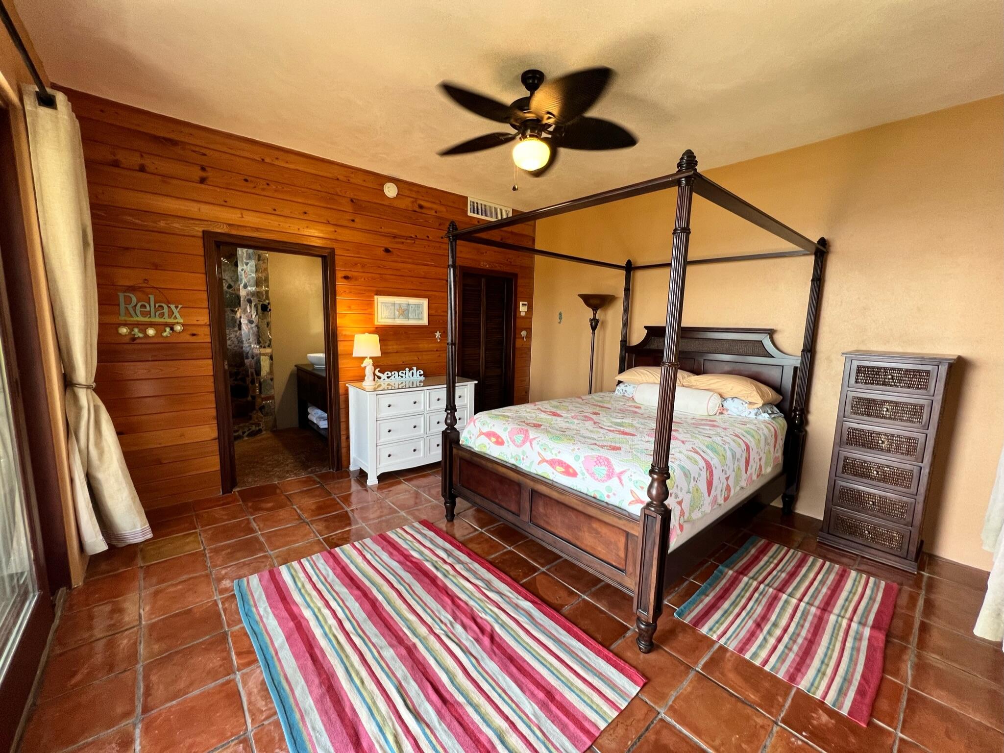 15B-2 Fortsberg, St John