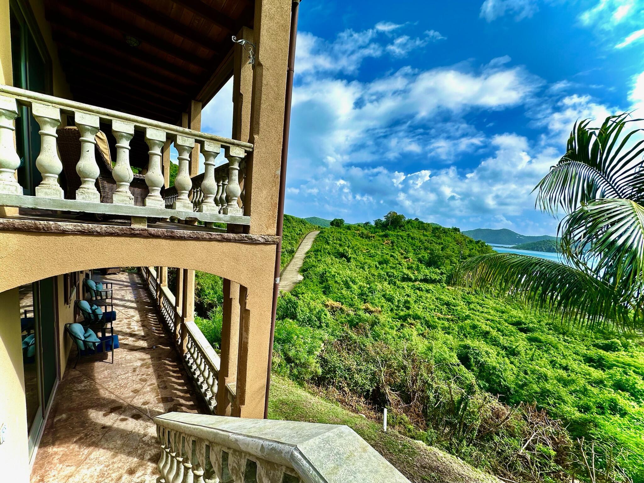 15B-2 Fortsberg, St John