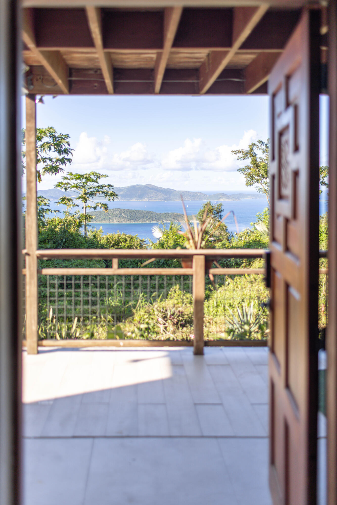 6-3-92 Carolina, St John