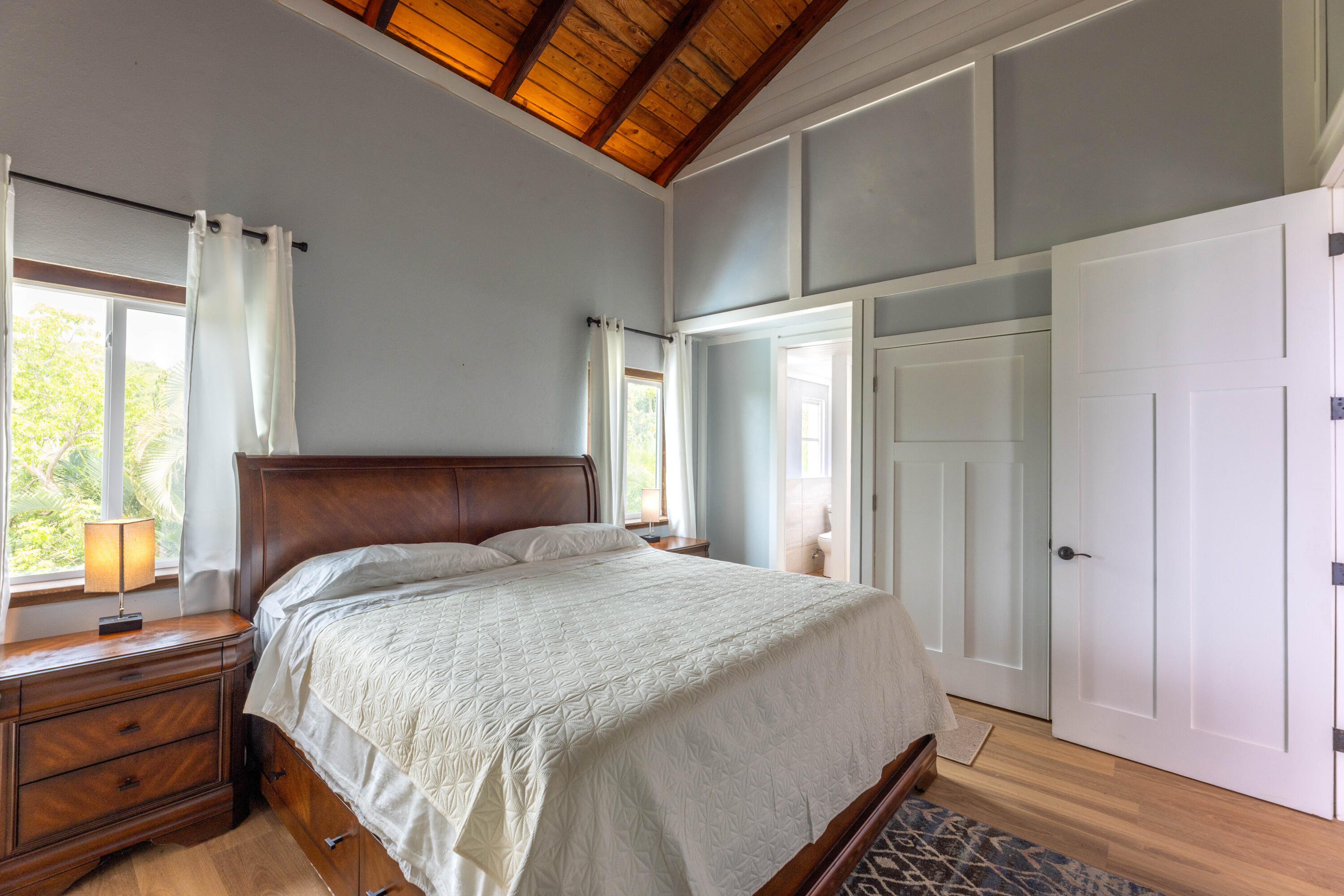 6-3-92 Carolina, St John