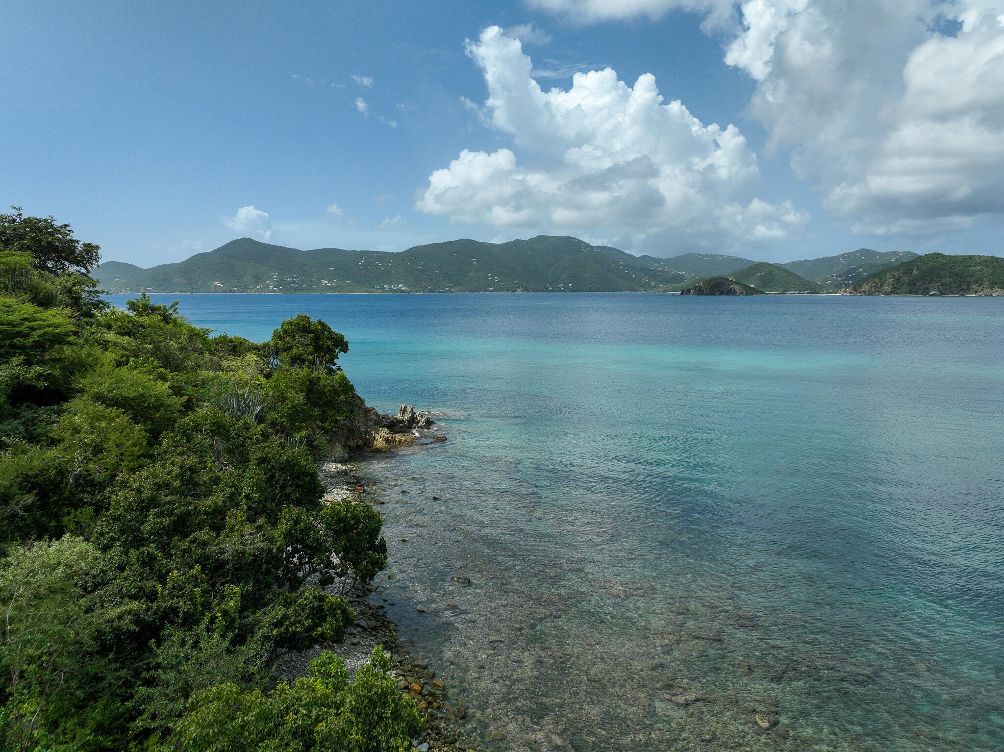 6P-2A Hansen Bay, St John