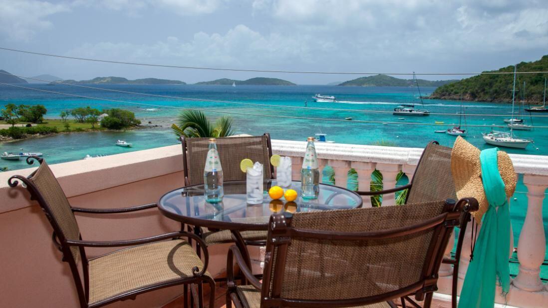 86-3 Cruz Bay Town, St John