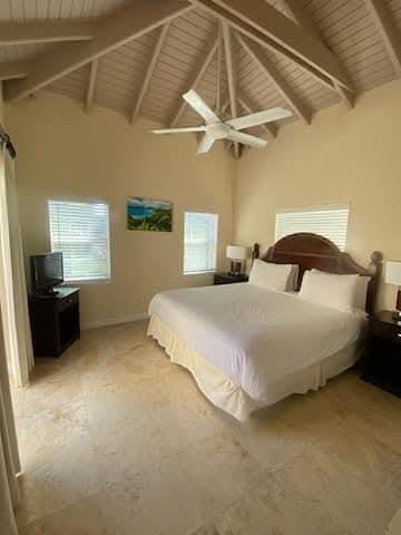 86-3, 86-4 Cruz Bay Town, St John