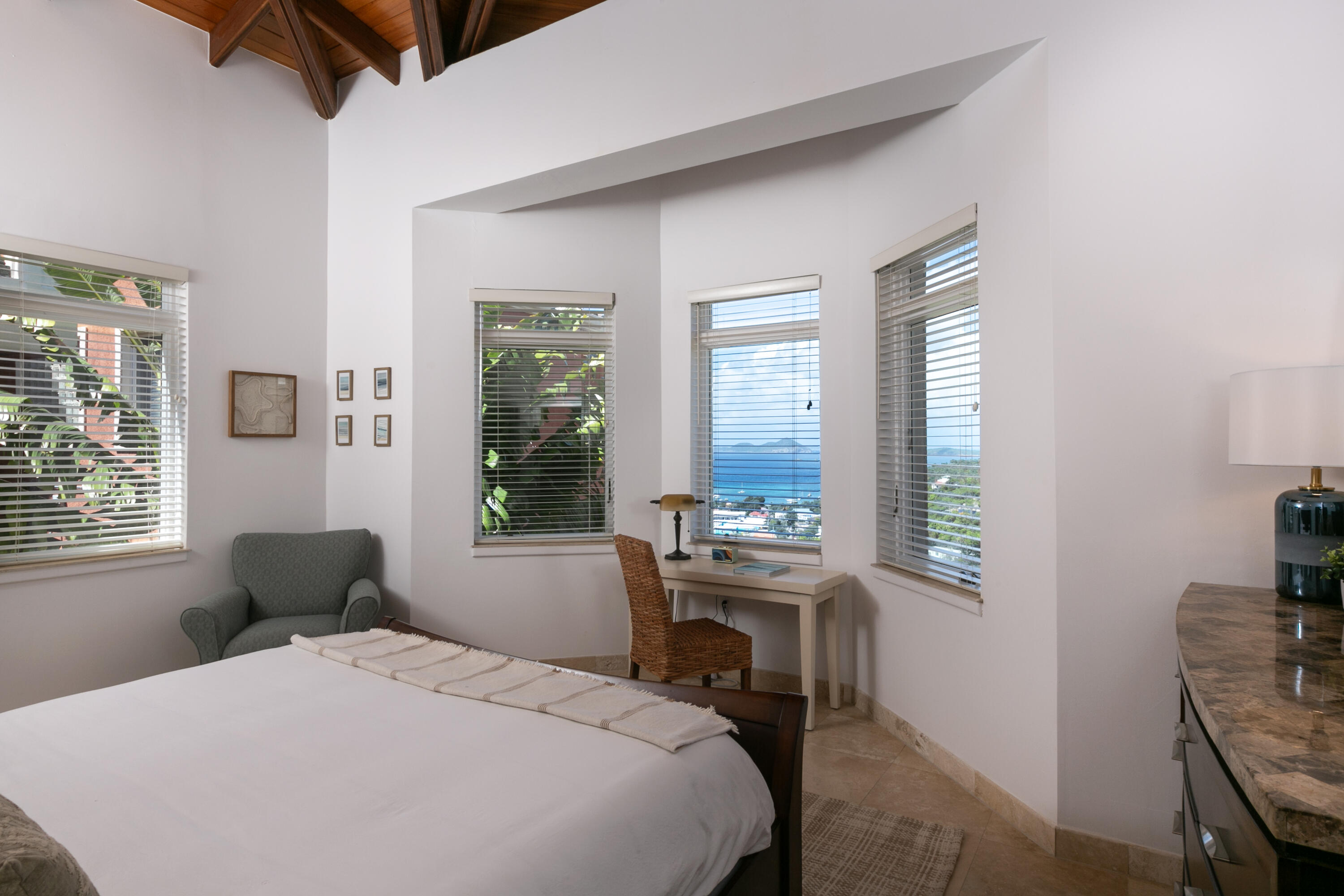 11 Enighed, 5B, St John Unit: 5B