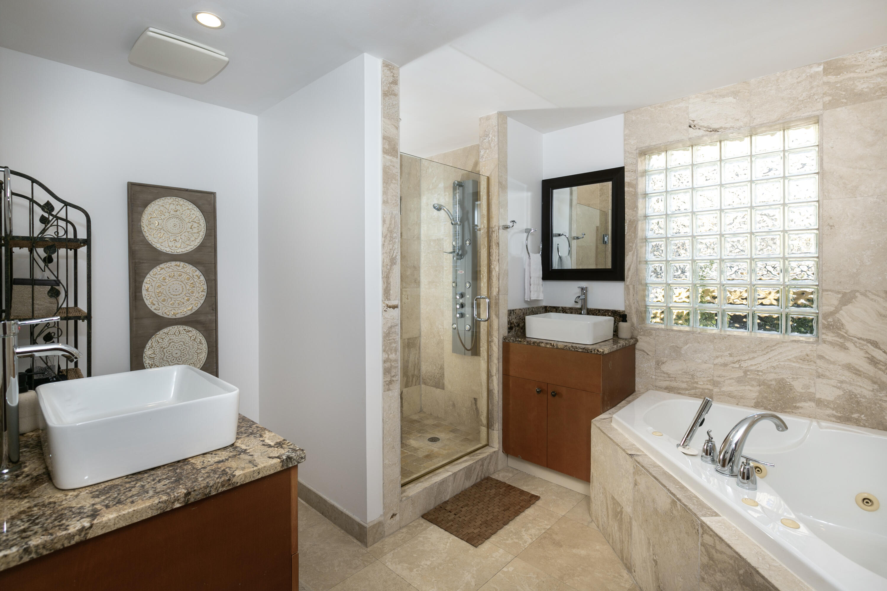 11 Enighed, 5B, St John Unit: 5B