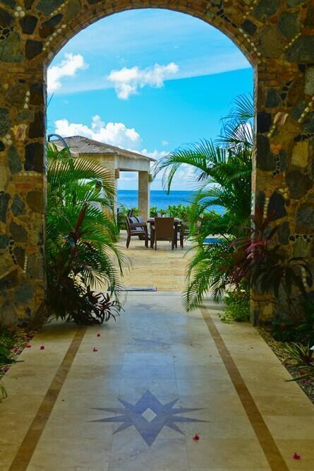 271, 272 Contant/Enighed, St John