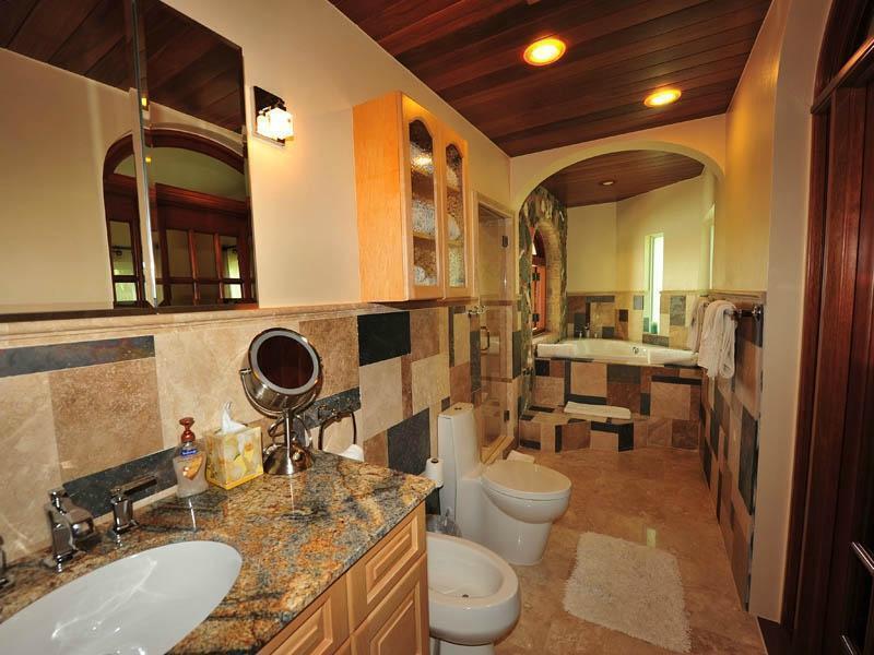271, 272 Contant/Enighed, St John