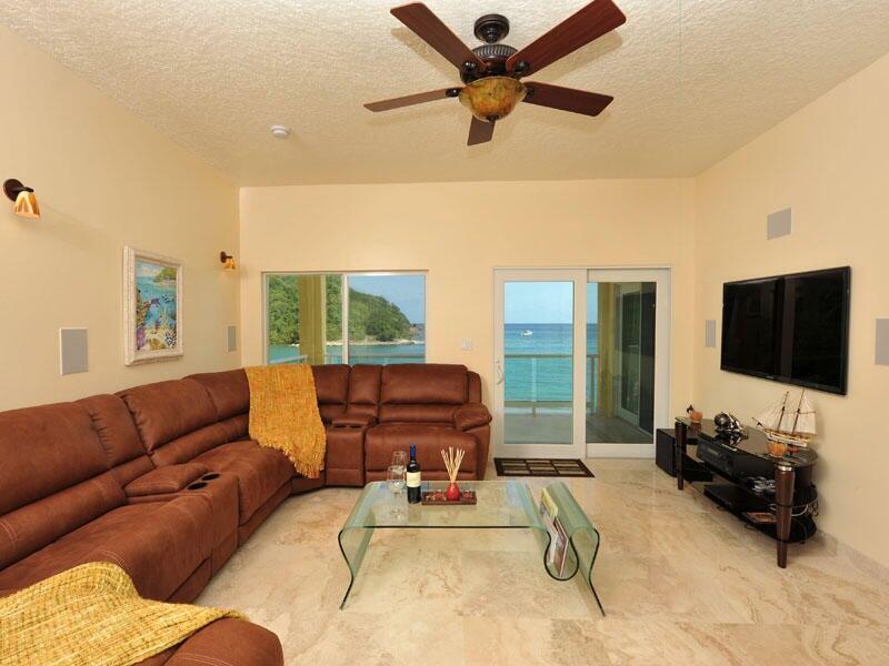 271, 272 Contant/Enighed, St John